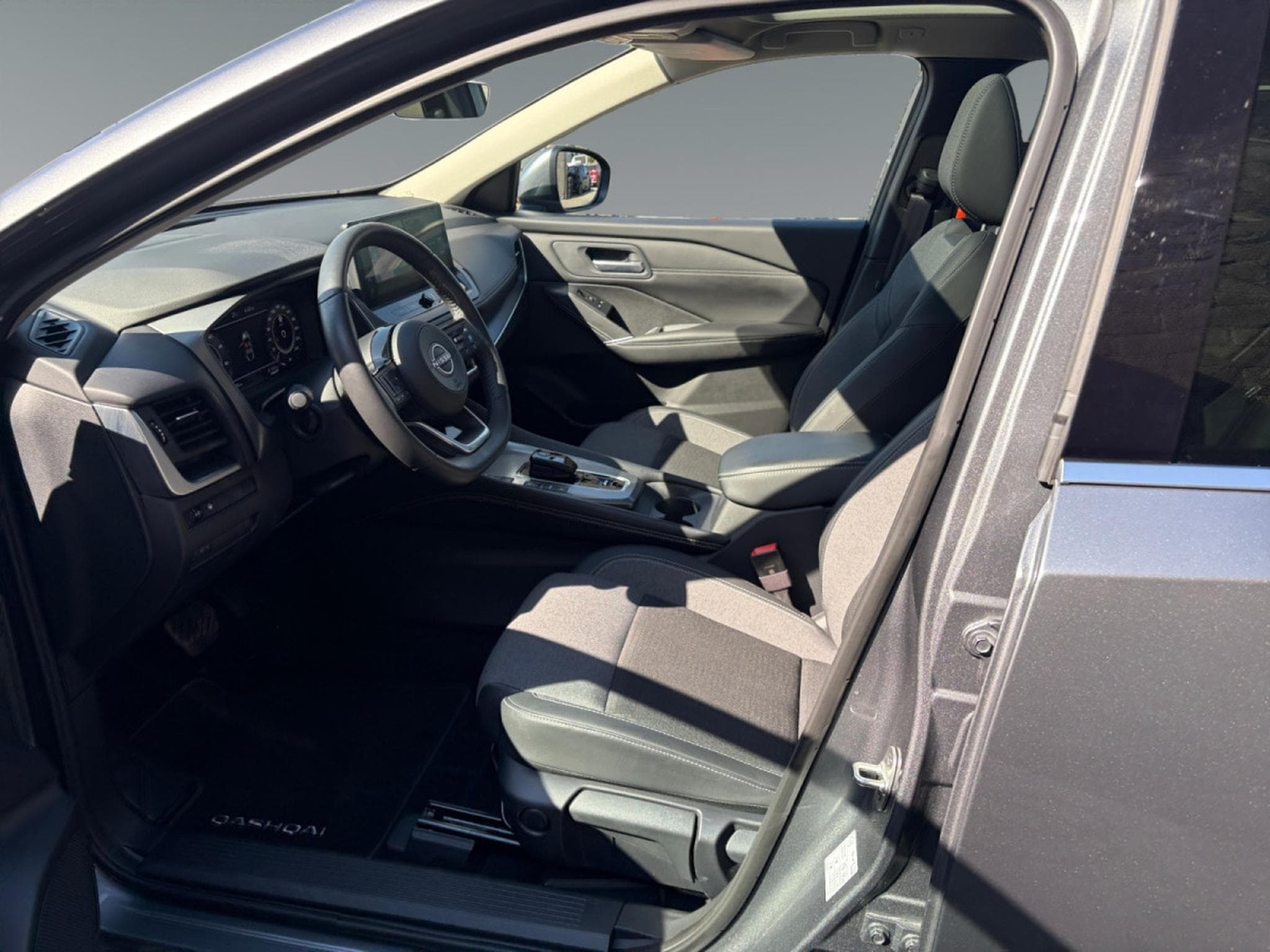 Nissan Qashqai N-Connecta 5D AUTO10 SUV (2025) - Foto 13