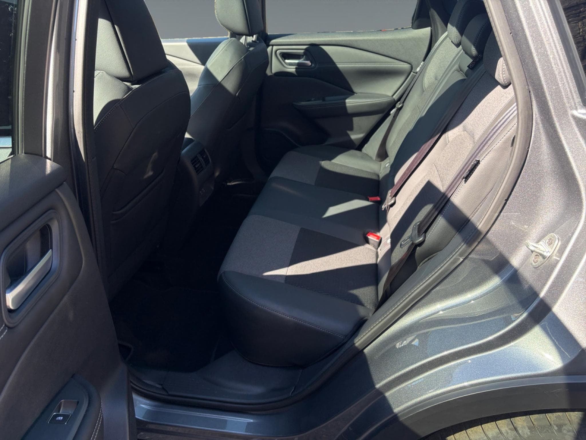 Nissan Qashqai N-Connecta 5D AUTO10 SUV (2025) - Foto 16