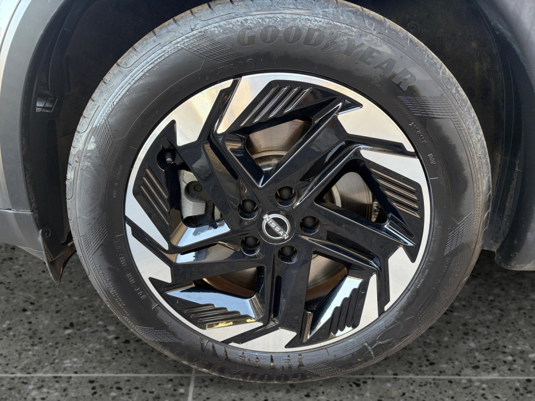Nissan Qashqai N-Connecta 5D AUTO10 SUV (2025) - Foto 17