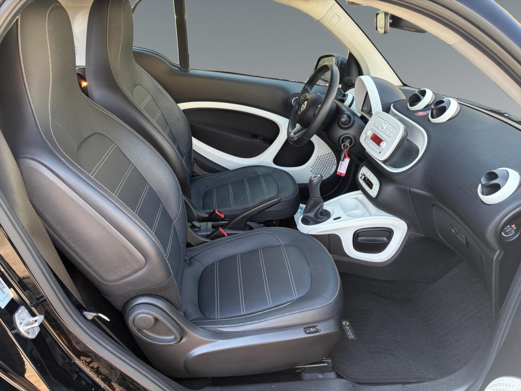 Smart Fortwo Coupé 3D MANUAL5 2/3DOORS (2015) - Foto 12