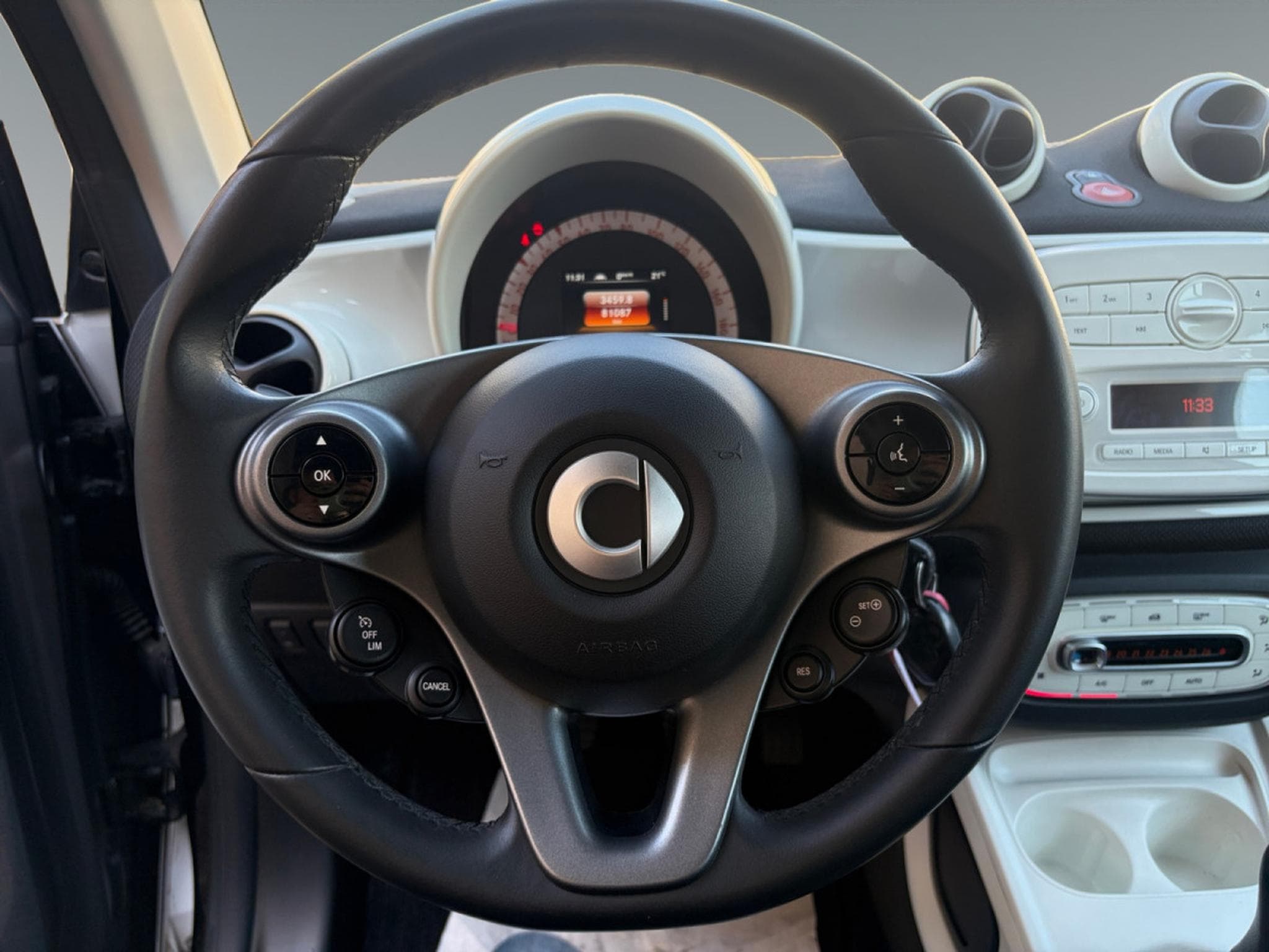 Smart Fortwo Coupé 3D MANUAL5 2/3DOORS (2015) - Foto 15