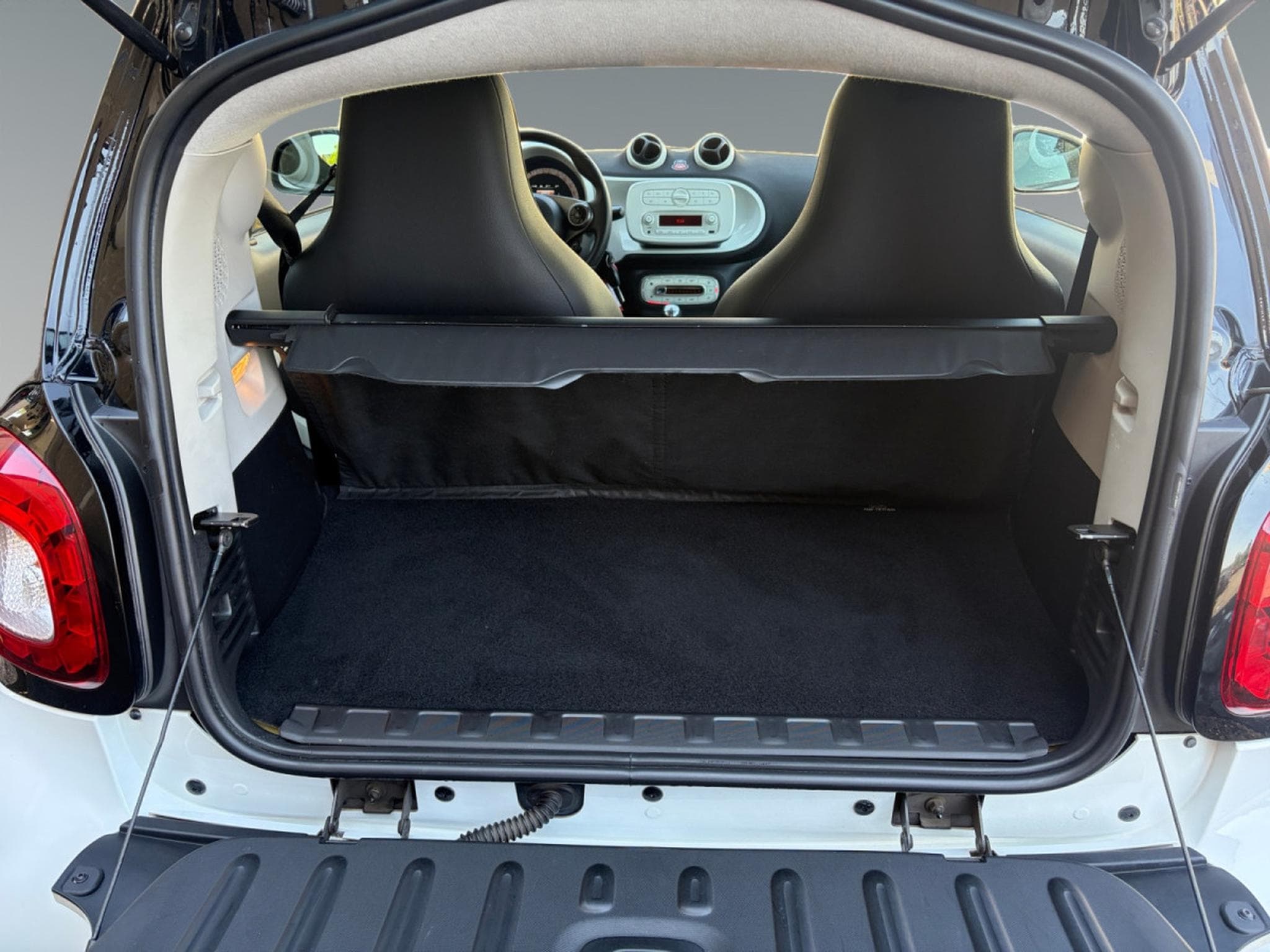 Smart Fortwo Coupé 3D MANUAL5 2/3DOORS (2015) - Foto 16