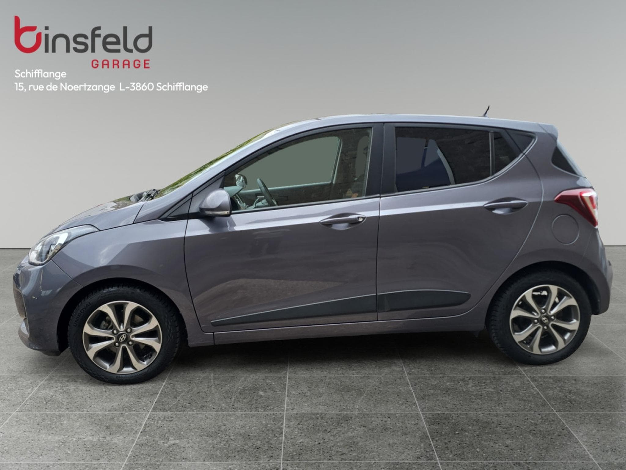 Hyundai i10 i 10 Sky 5D MANUAL5 4/5DOORS (2017) - Photo 7
