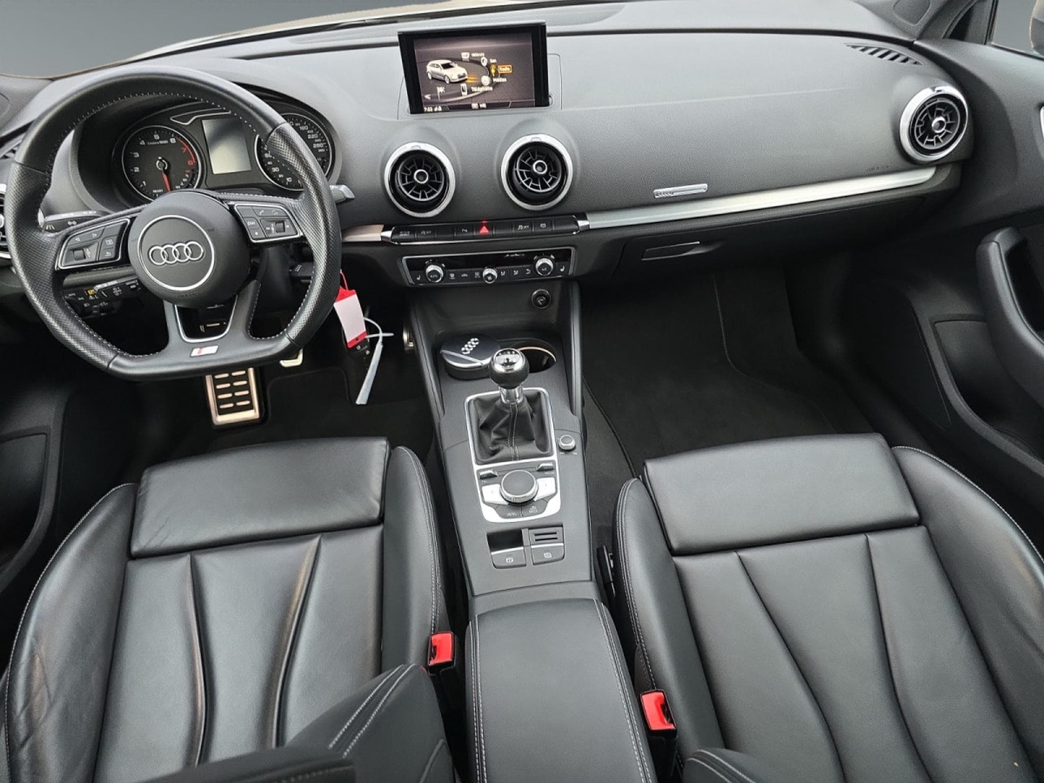Audi A3 S LINE 1.5 (2018) - Foto 12