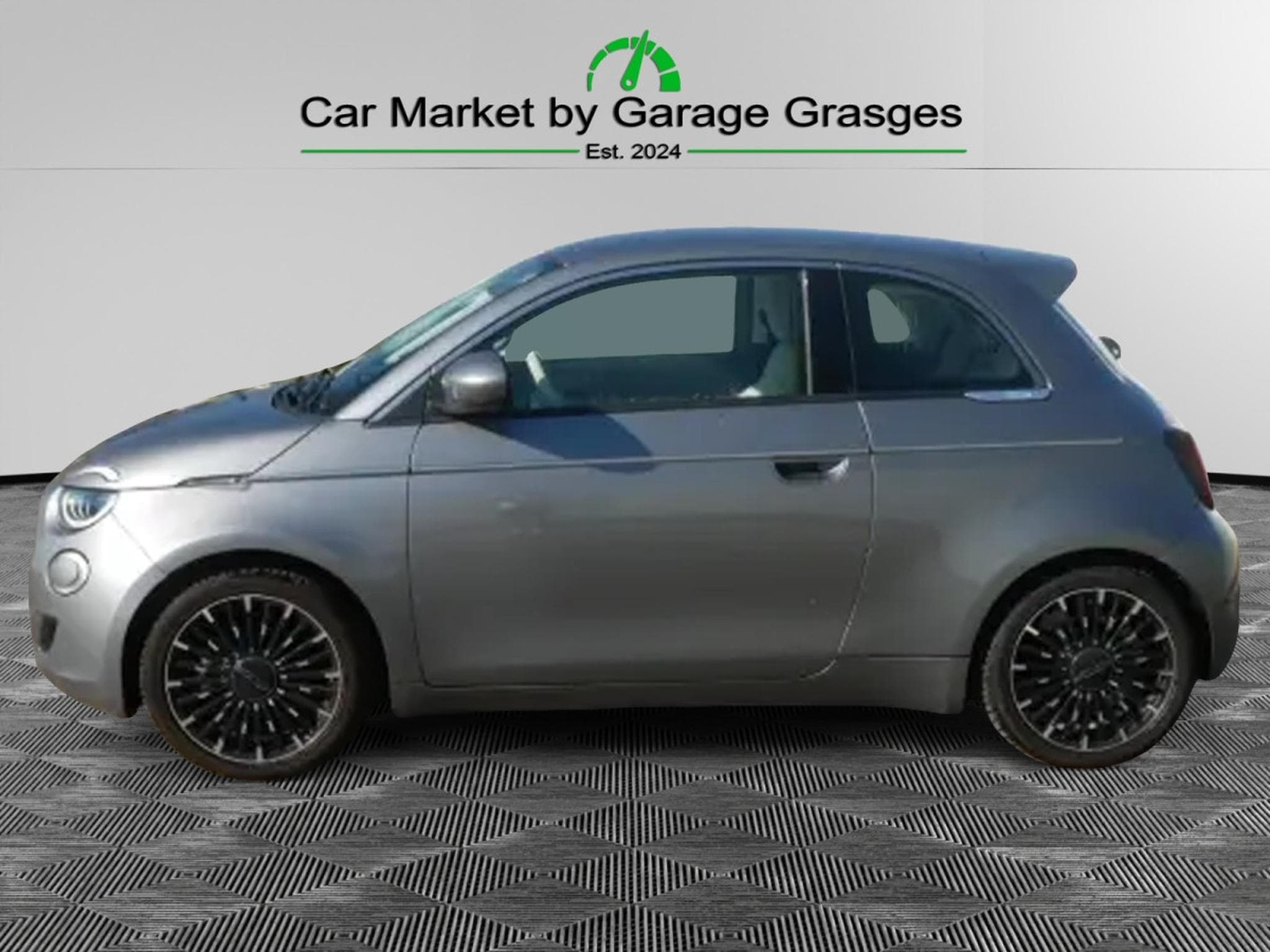 Fiat 500 BOCELLI 42 Kwh (2023) - Photo 2