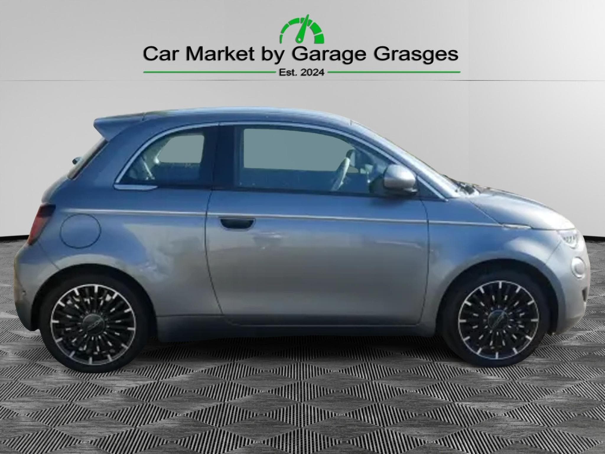 Fiat 500 BOCELLI 42 Kwh (2023) - Photo 6