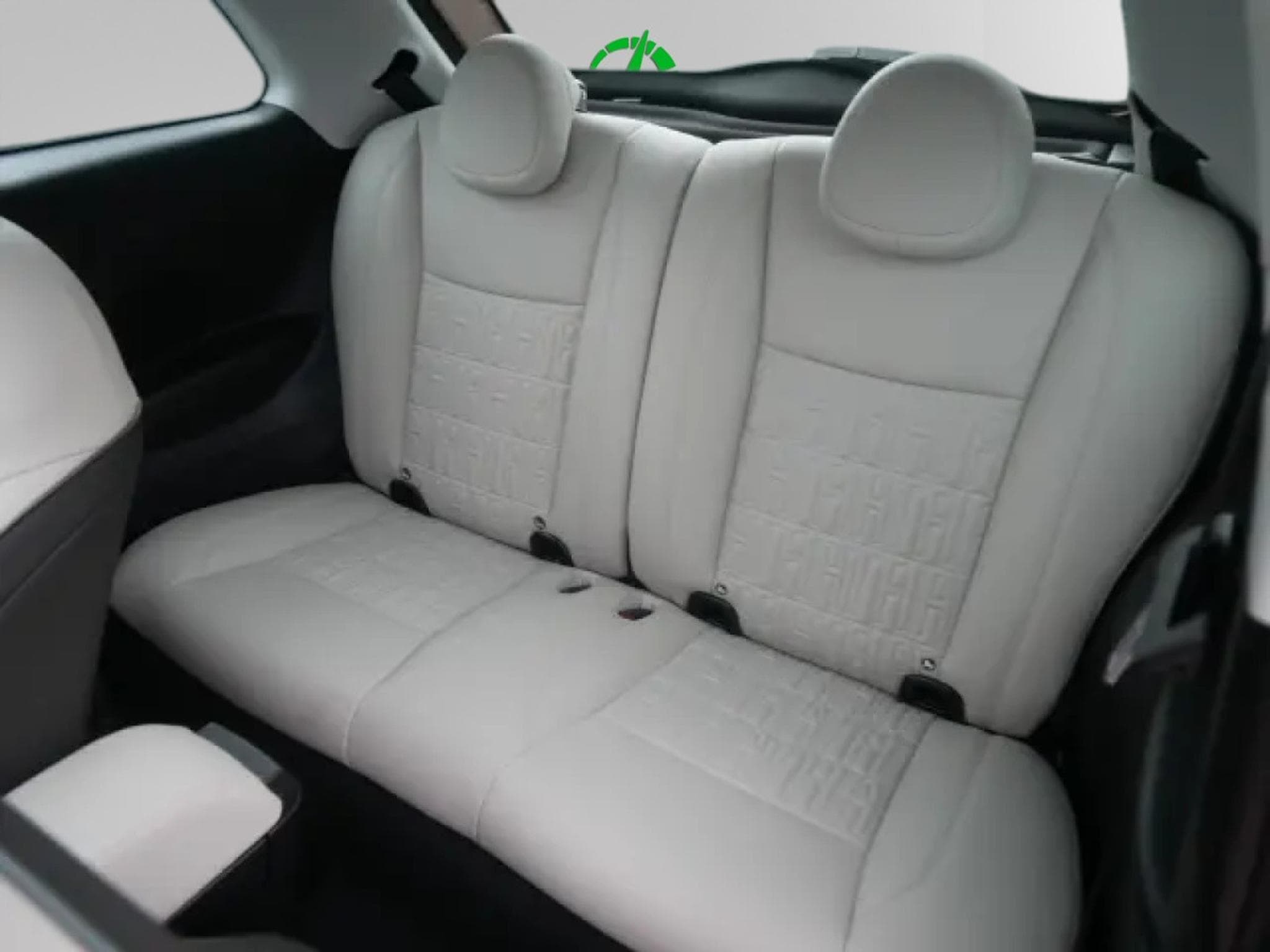 Fiat 500 BOCELLI 42 Kwh (2024) - Photo 11