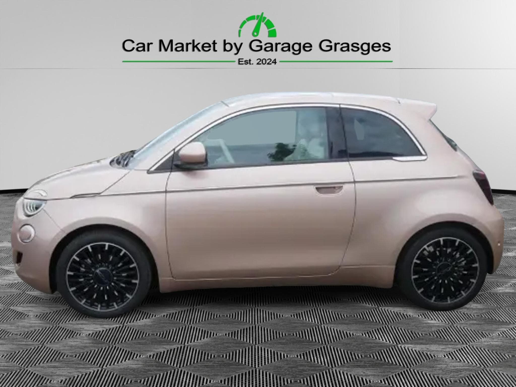 Fiat 500 BOCELLI 42 Kwh (2024) - Photo 2