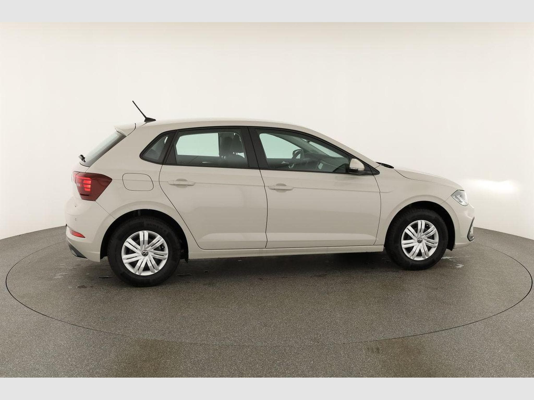 VW Polo Basis (2026) - Foto 18