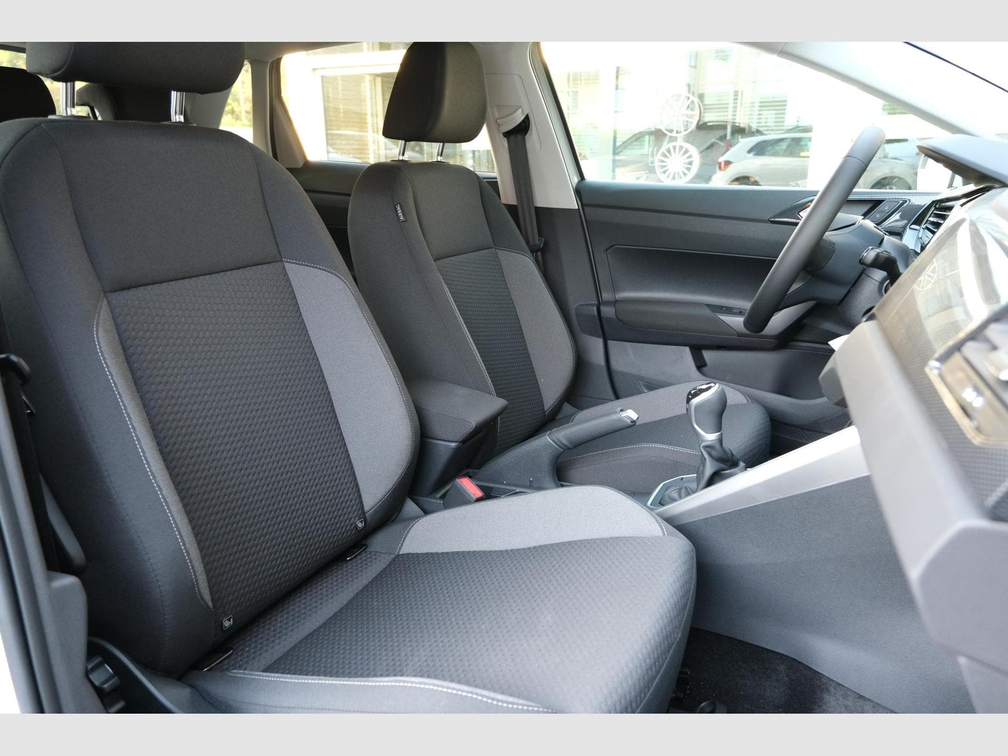 VW Polo 1.0 TSI Life (2026) - Foto 22