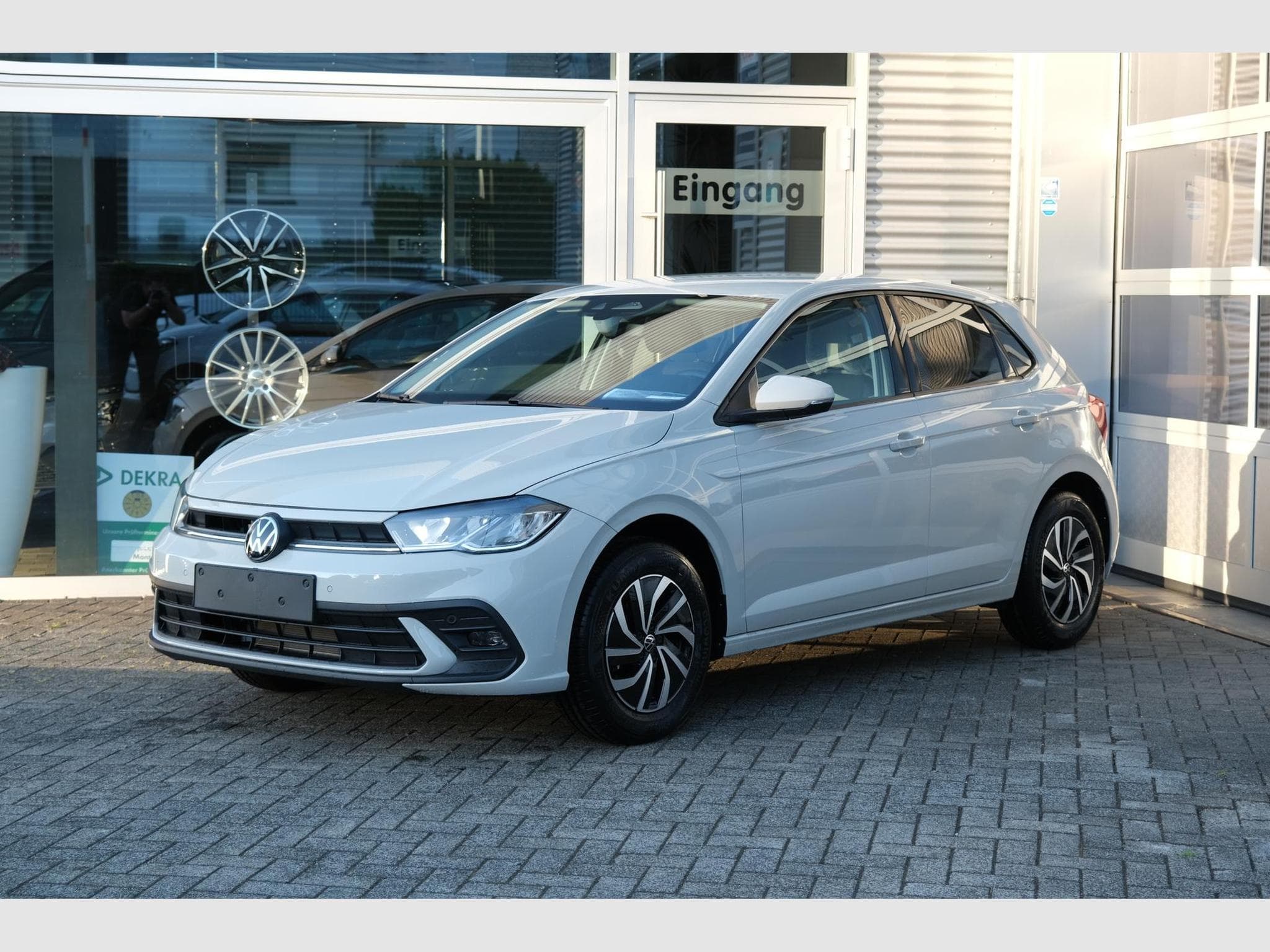 VW Polo 1.0 TSI Life (2026) - Foto 16