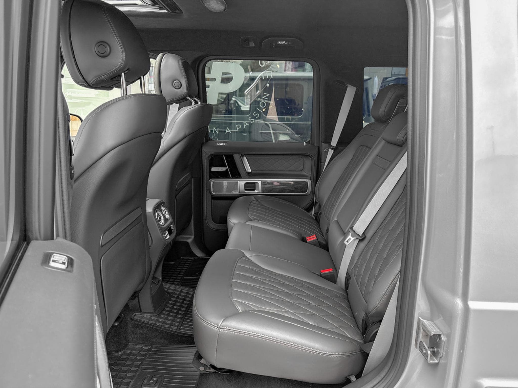 Mercedes G 63 AMG G63 AMG FACELIFT/ A22 RIDE.C/CARBON/2026 (2026) - Photo 22