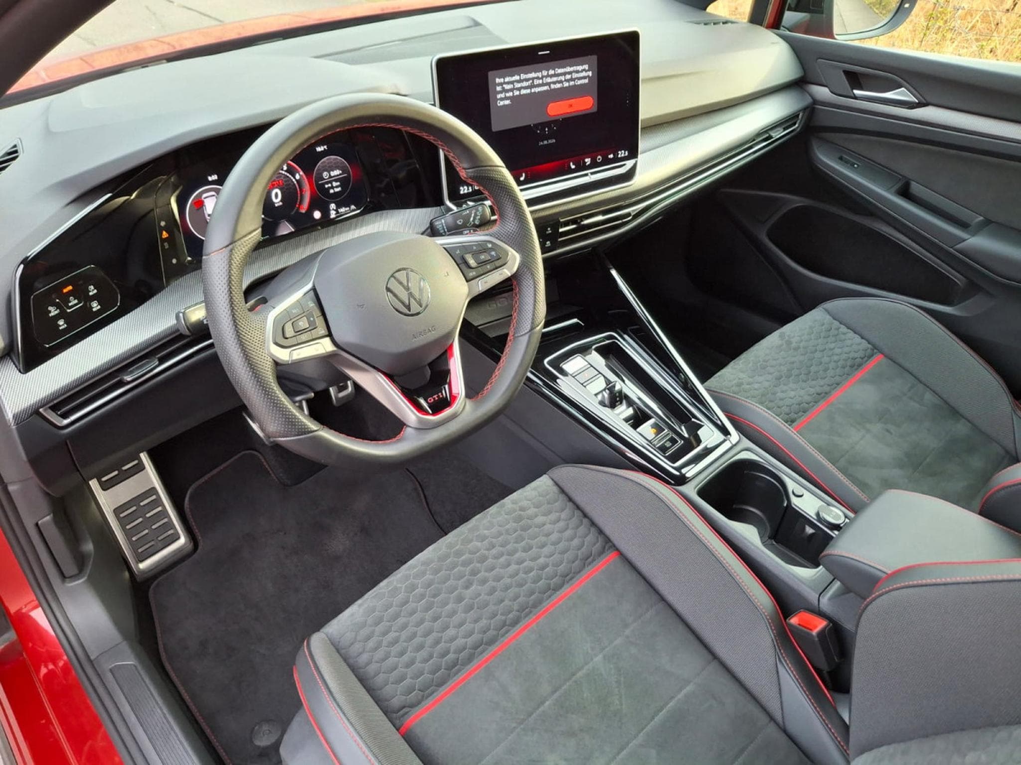 VW Golf GTI Clubsport 2.0 TSI 221 kW / 300 CV Boîte à double embraya (2025) - Photo 5
