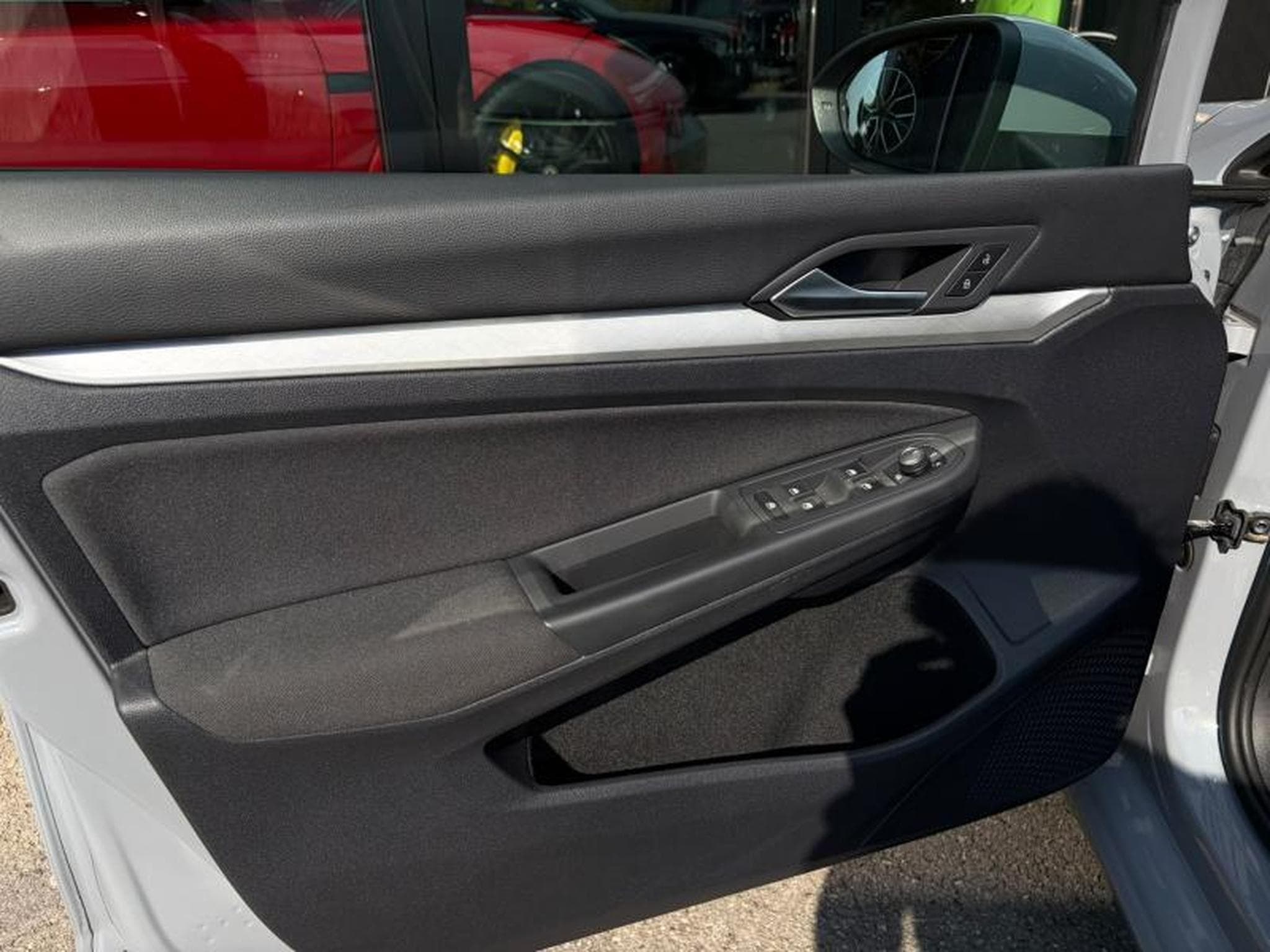 VW Golf VIII Life (2022) - Photo 12