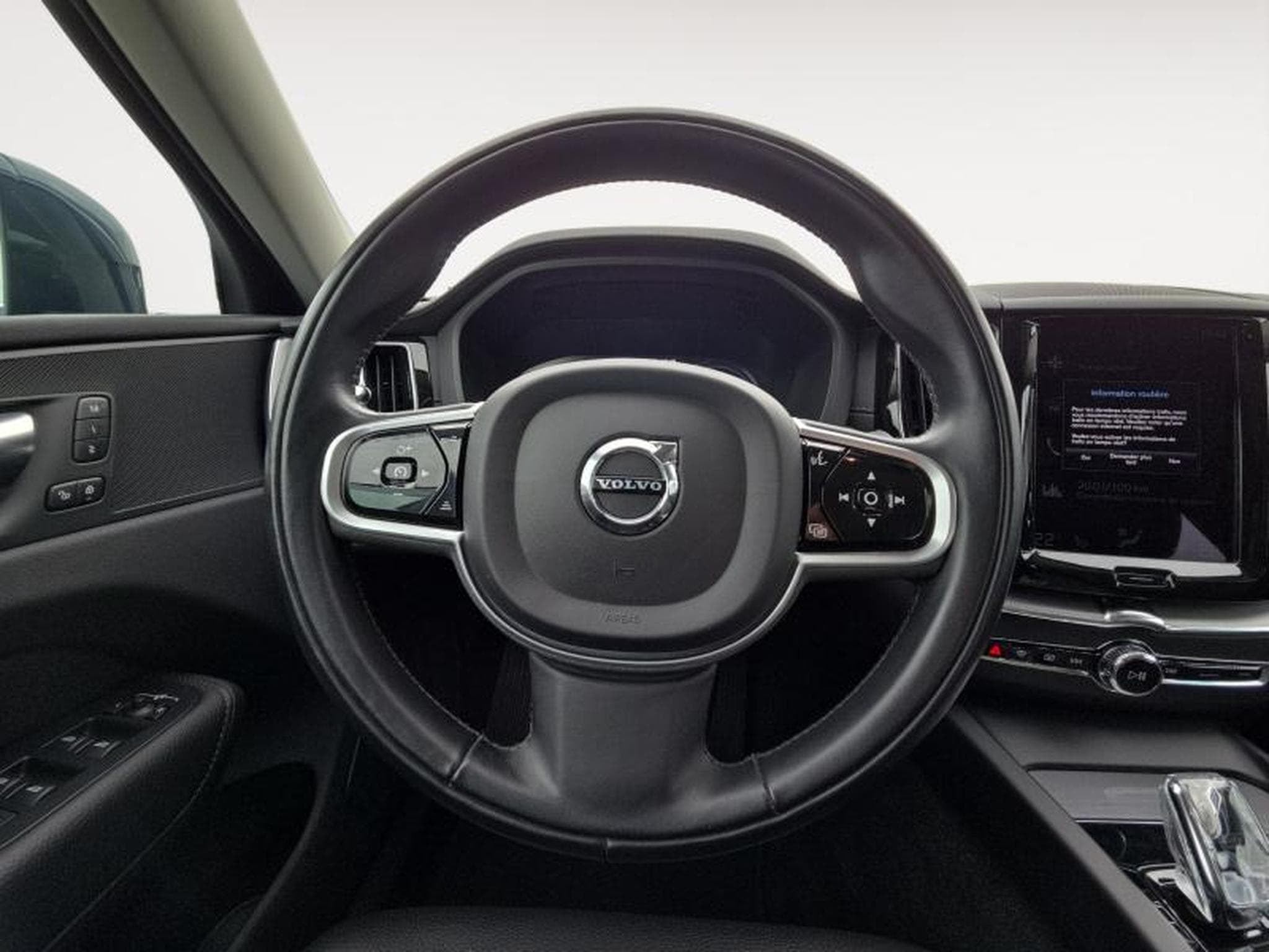 Volvo XC60 T6 Inscription / Hybride (2021) - Foto 12