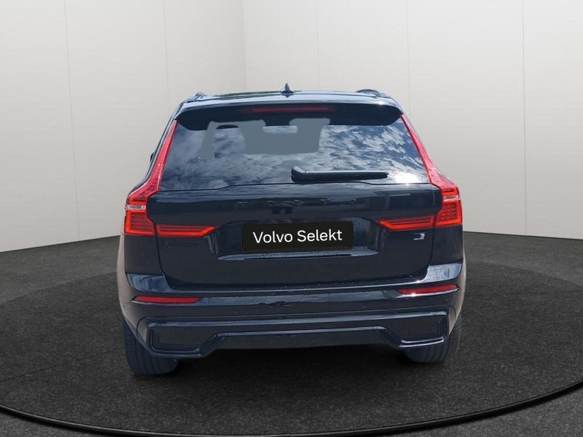 Volvo XC60 Black edition (2024) - Photo 9