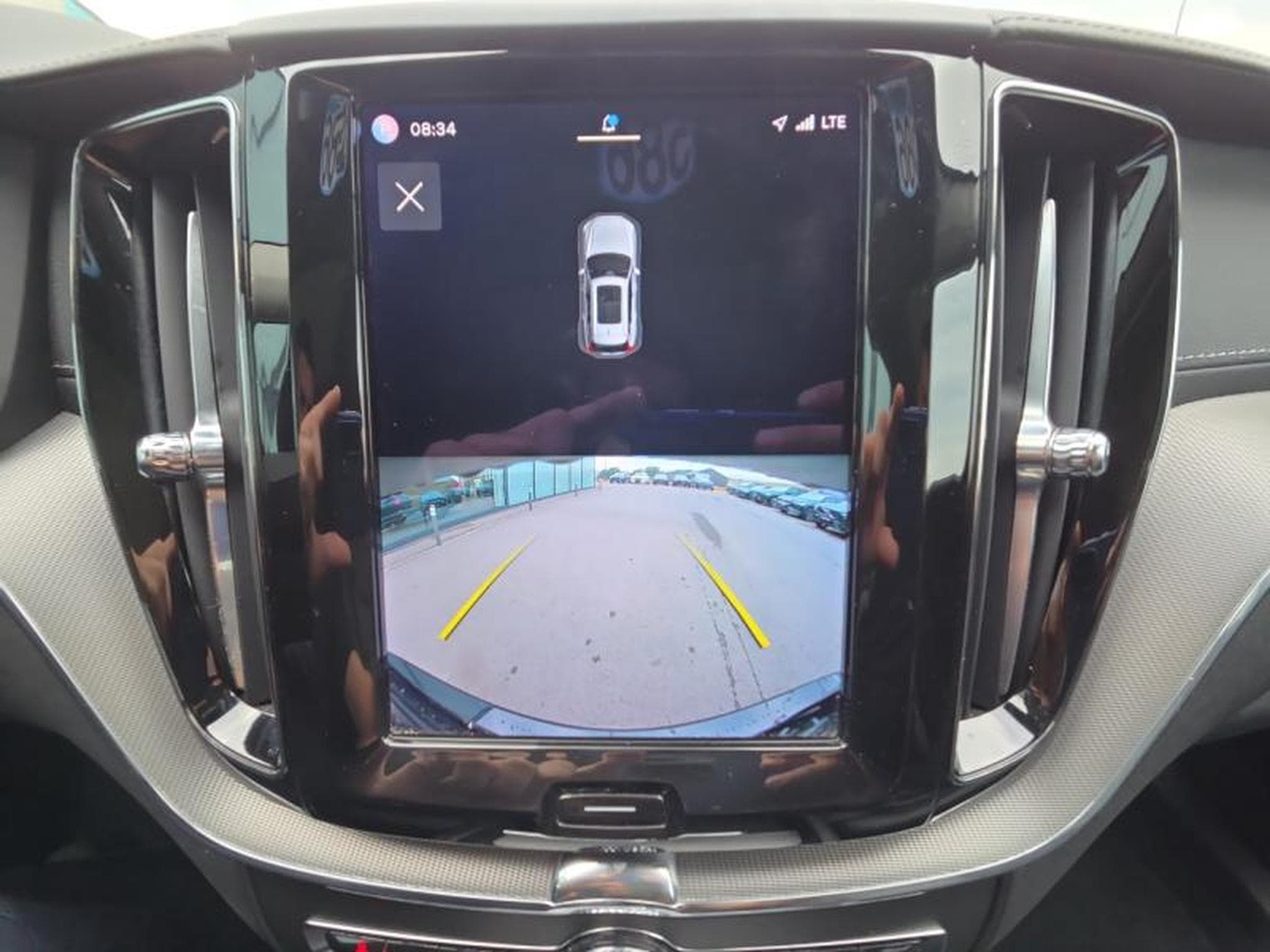 Volvo XC60 B4 Inscription / Essence (2022) - Photo 17