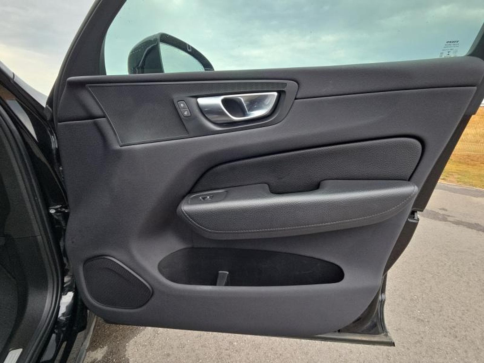 Volvo XC60 B4 Inscription / Essence (2022) - Photo 21