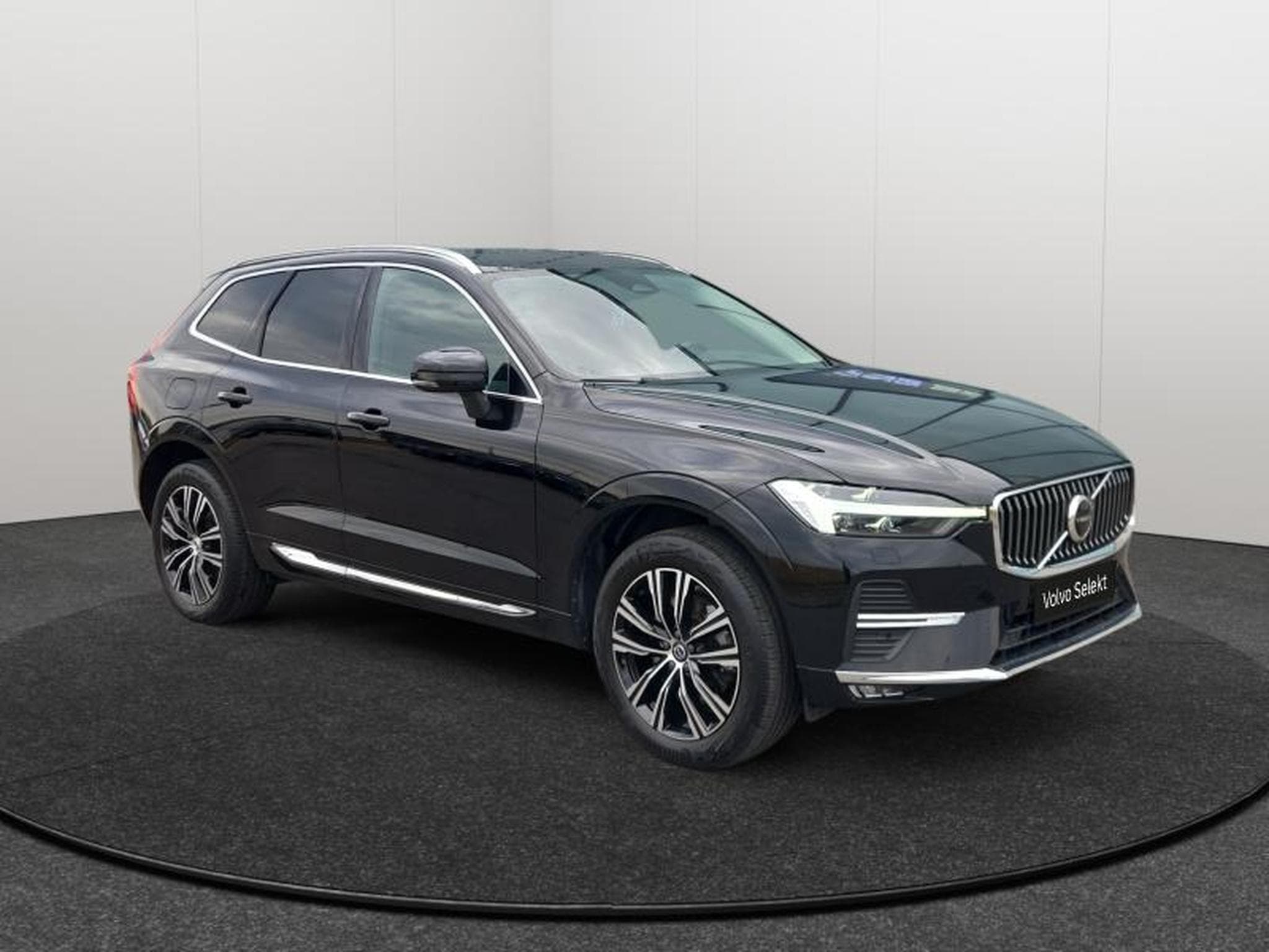 Volvo XC60 B4 Inscription / Essence (2022) - Photo 8