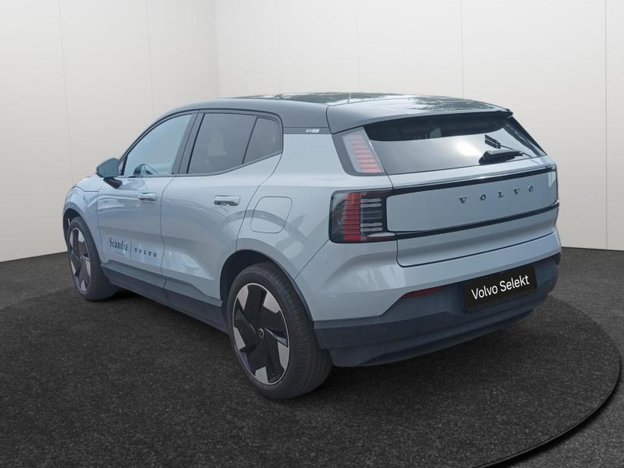 Volvo EX30 Plus (2025) - Photo 5