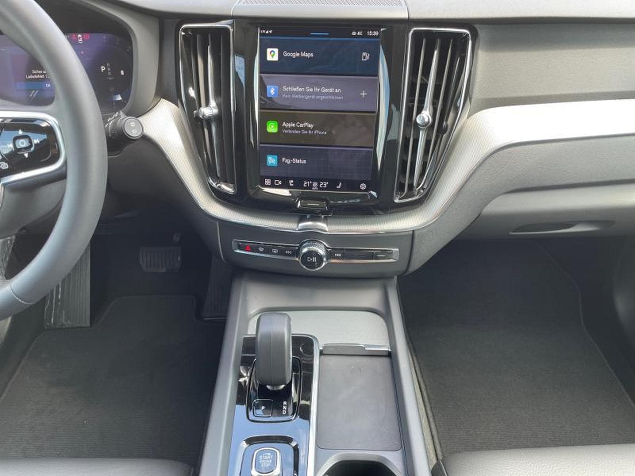 Volvo XC60 B4 Plus Bright / Essence (2023) - Photo 10