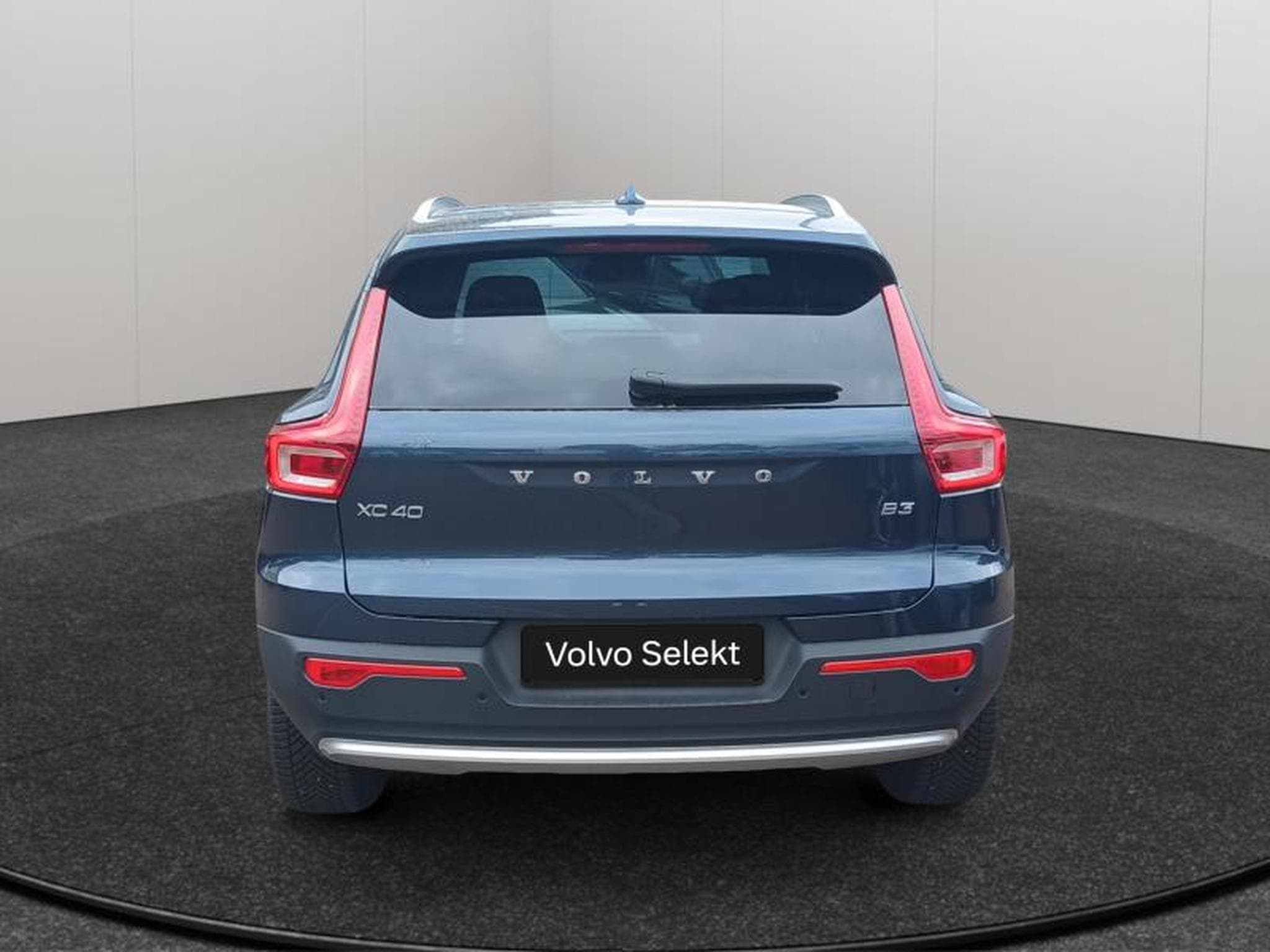 Volvo XC40 B3 Core Mild Hibryd (2025) - Foto 6