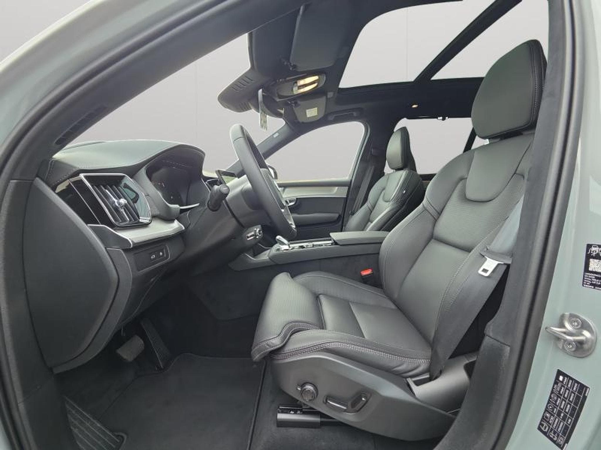 Volvo XC90 T8 Black Edition Ultra AWD 2027 / Hybride (2026) - Foto 32
