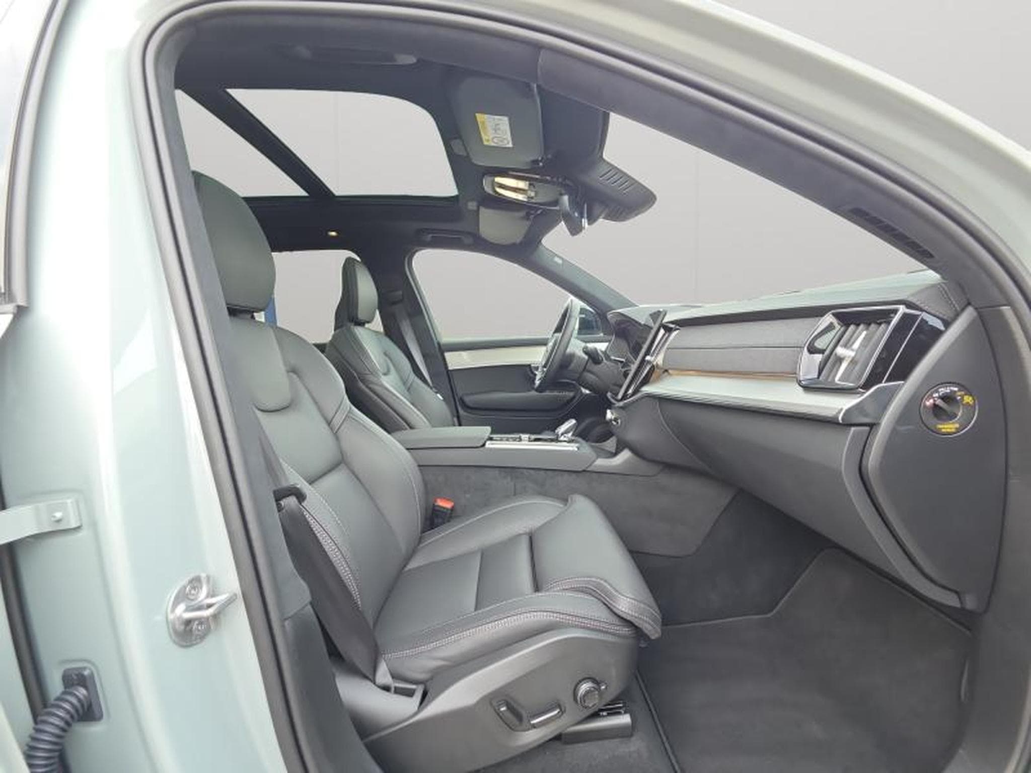 Volvo XC90 T8 Black Edition Ultra AWD 2027 / Hybride (2026) - Foto 38