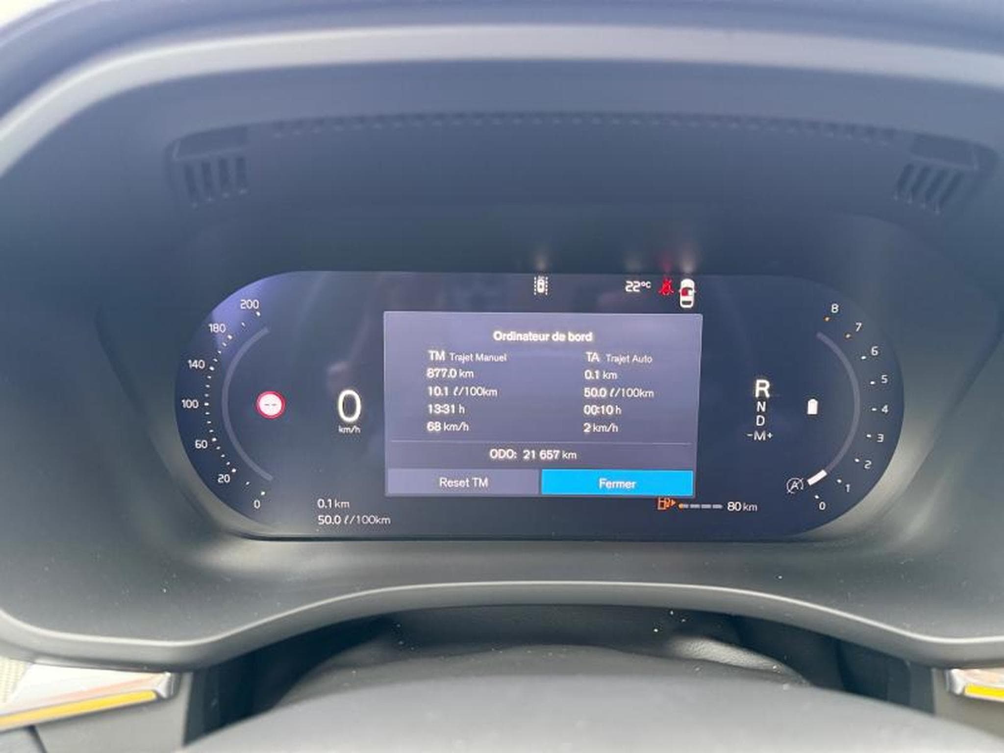 Volvo XC60 B5 AWD Ultra Dark / Essence (2025) - Photo 18