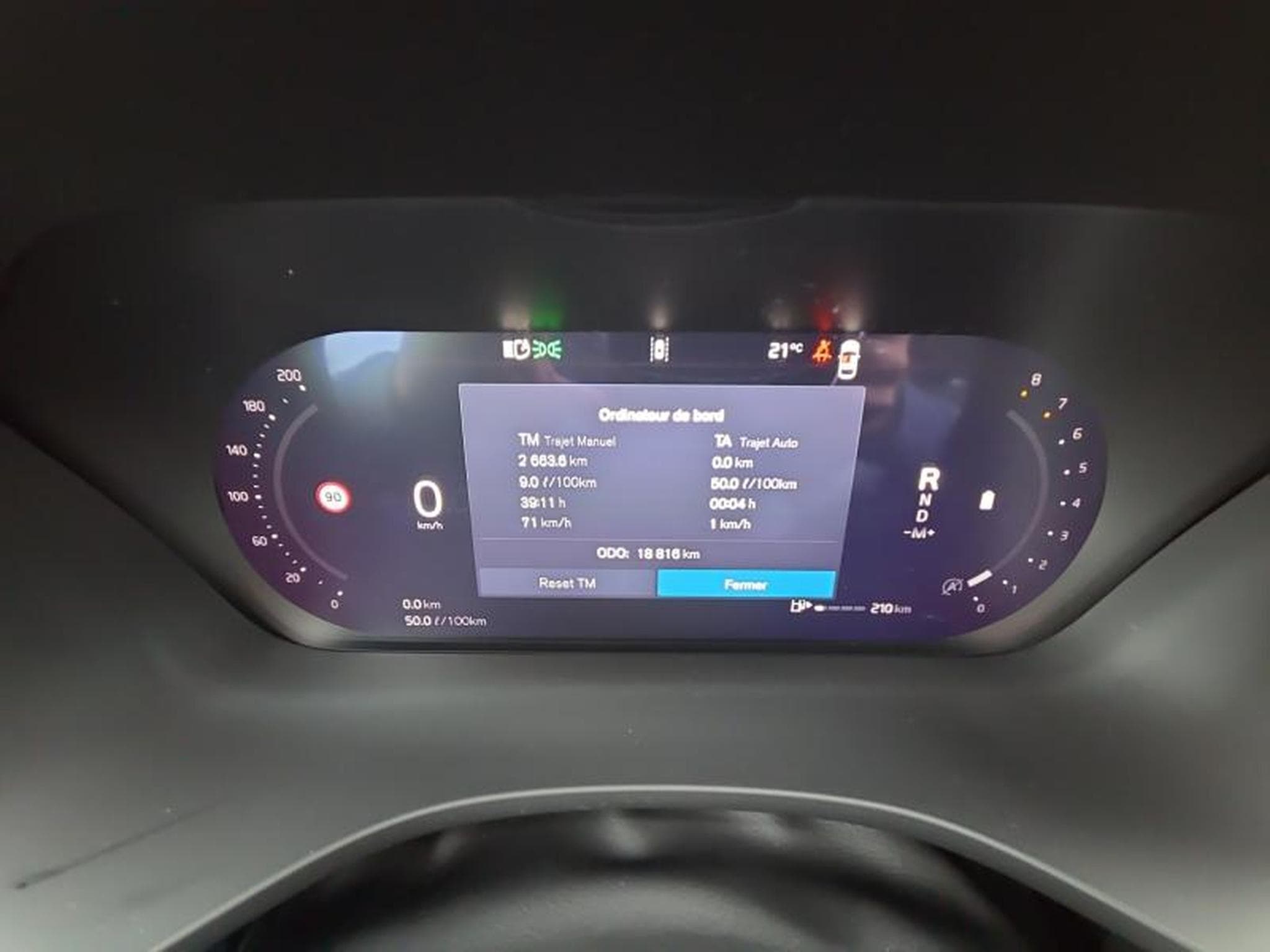 Volvo XC60 FACELIFT B5 AWD Black Edition Plus 2026 / Essence (2025) - Photo 18