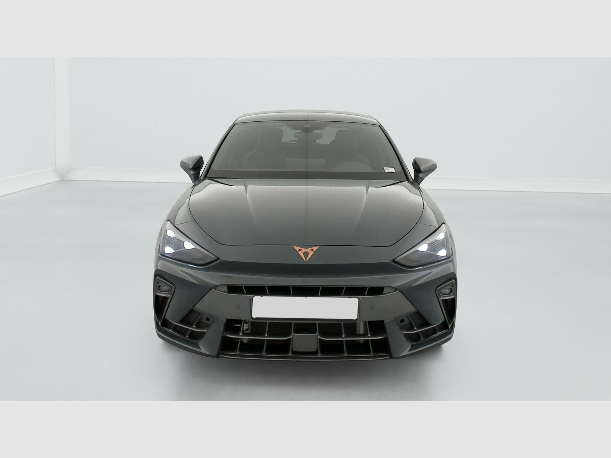 Cupra Leon 1.5 eTSI Hybrid 150 ch DSG7 V (2025) - Foto 2