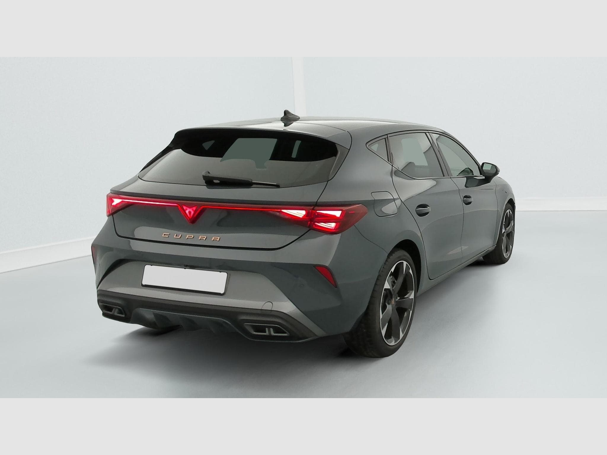 Cupra Leon 1.5 eTSI Hybrid 150 ch DSG7 V (2025) - Foto 7