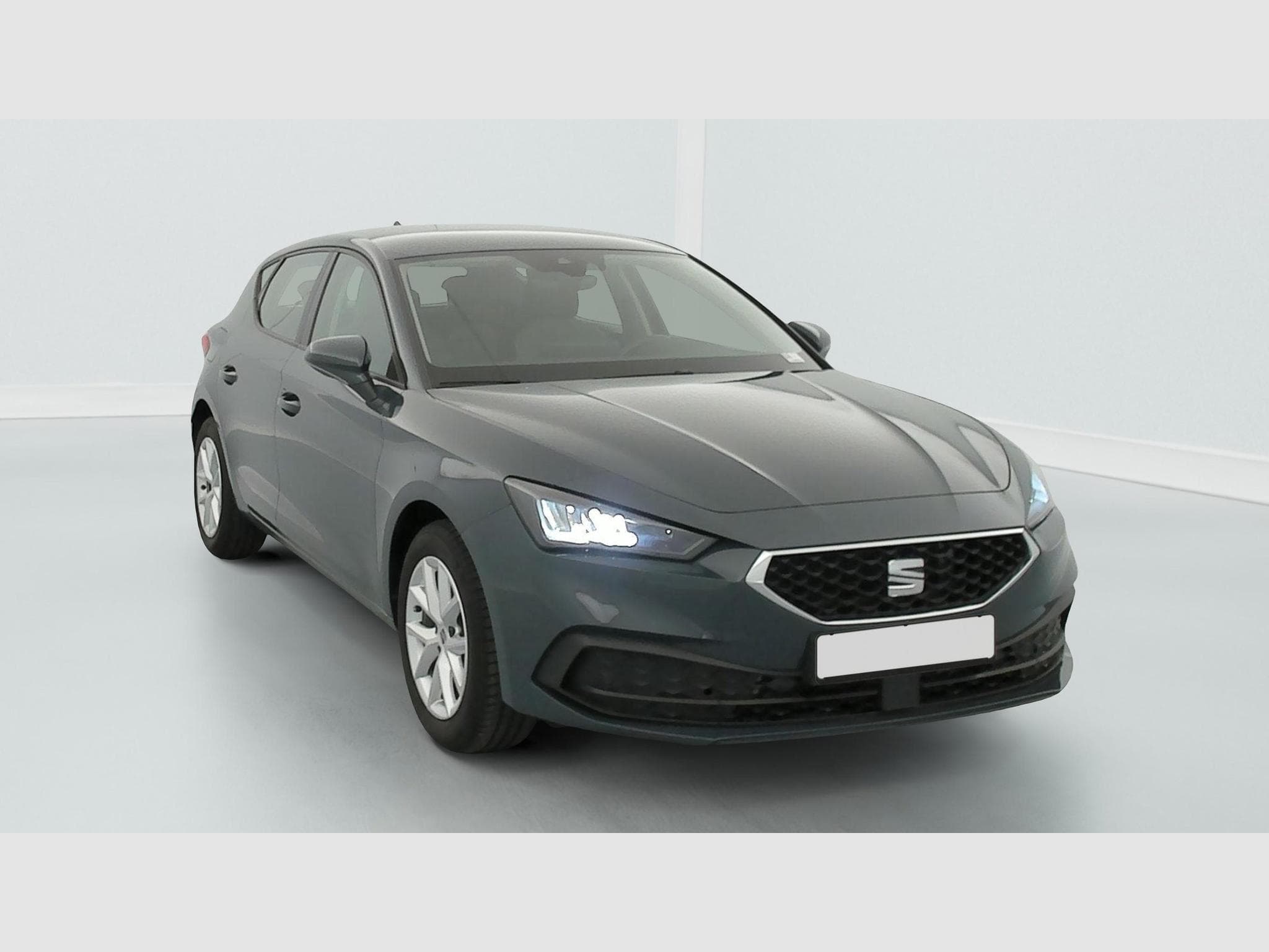 Seat Leon 1.5 eTSI Hybrid 115 DSG7 Business (2025) - Foto 1