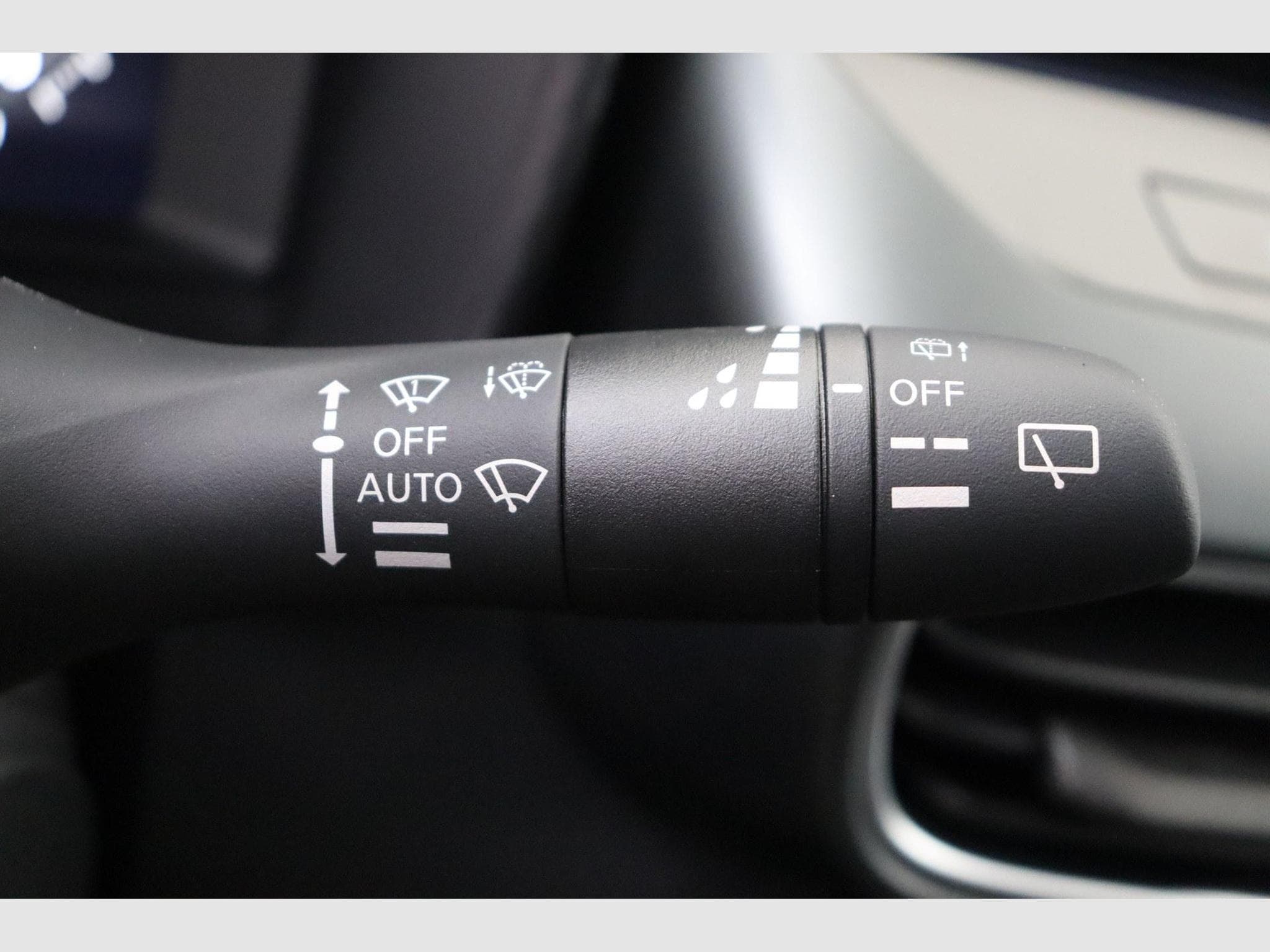 Nissan JUKE HYBRID 143 N-CONNECTA (2026) - Foto 12
