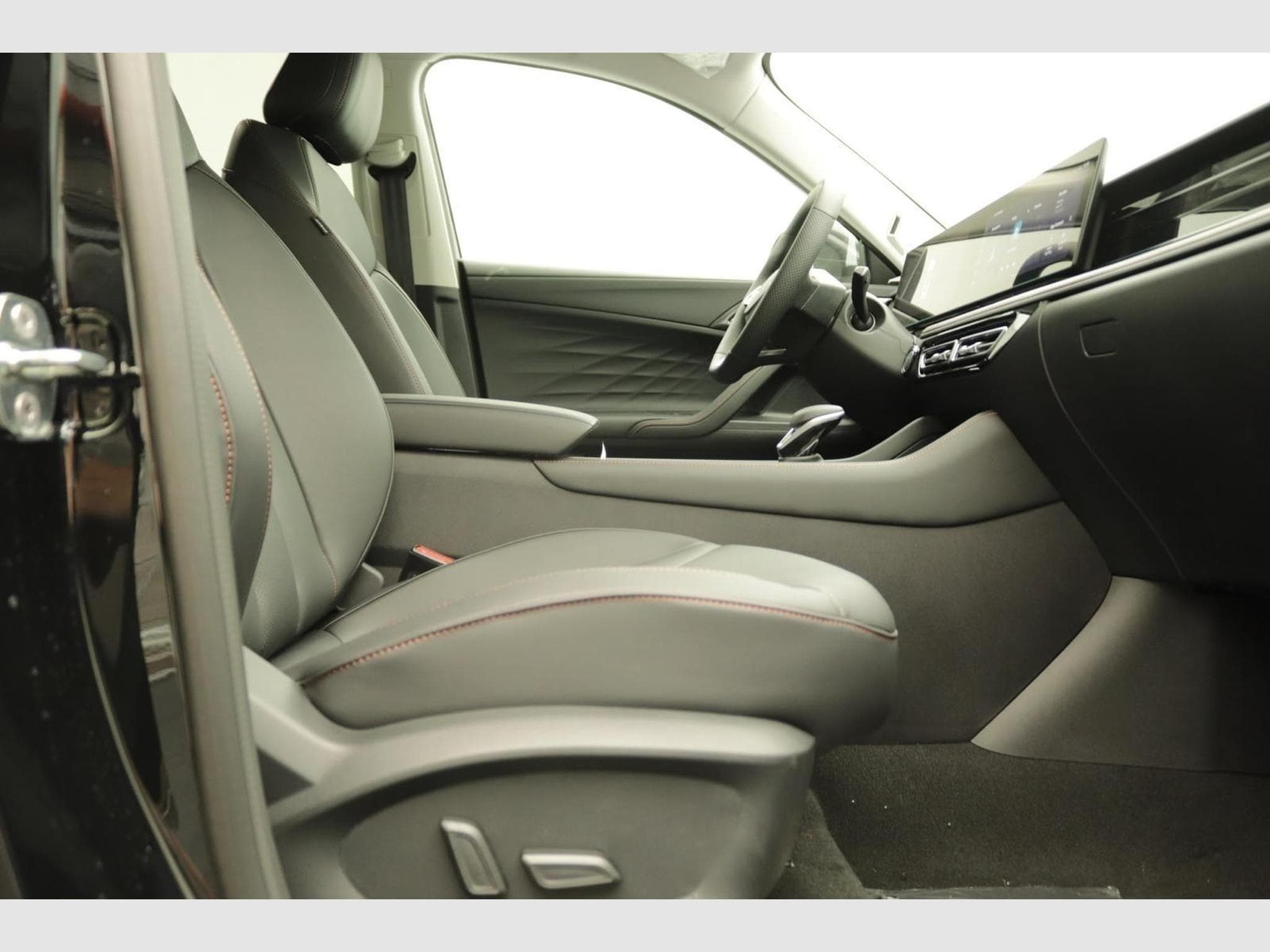 Mg EHS 1.5 Hybrid+ 224 ch Luxury (2026) - Foto 16