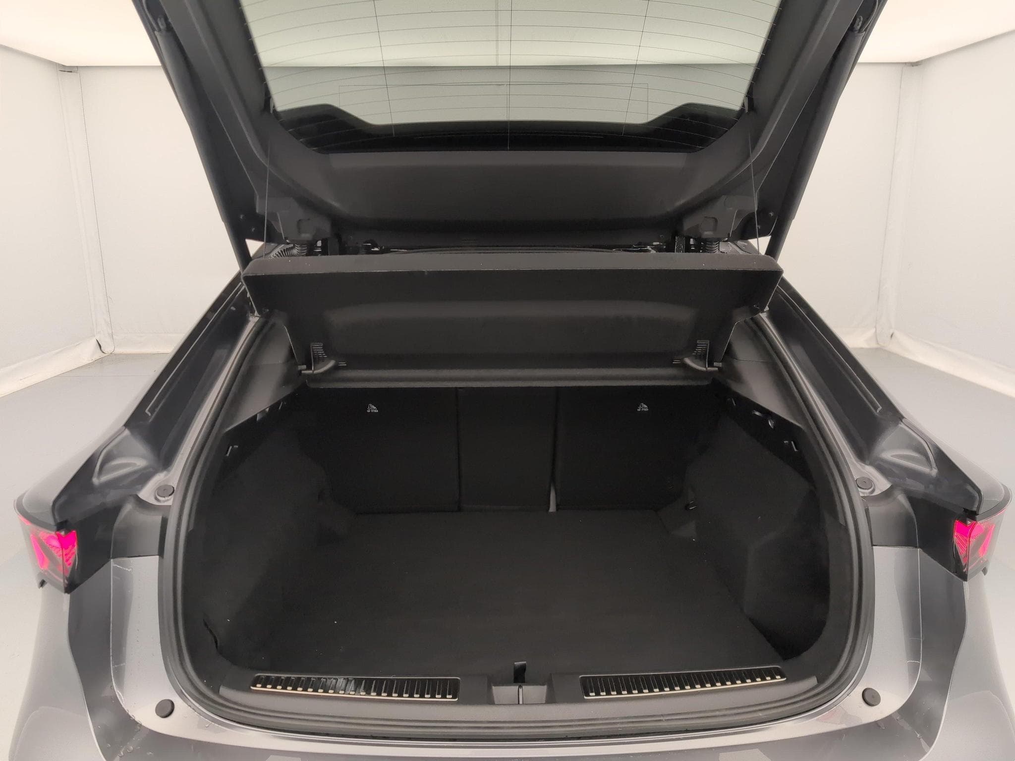 Renault Rafale E-Tech full hybrid 200ch esprit Alpine (2026) - Foto 11