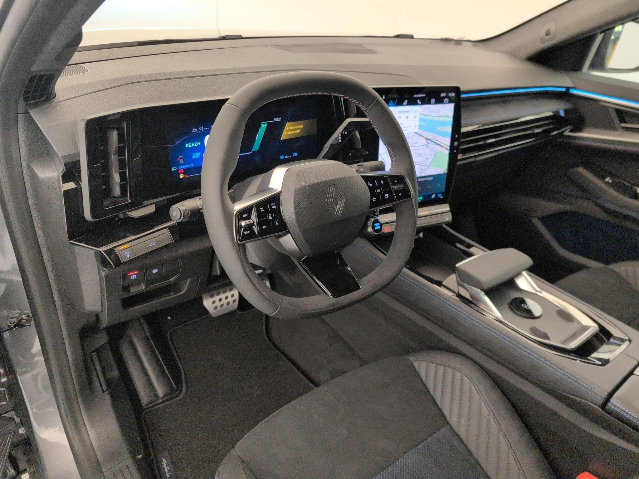 Renault Rafale E-Tech full hybrid 200ch esprit Alpine (2026) - Foto 15