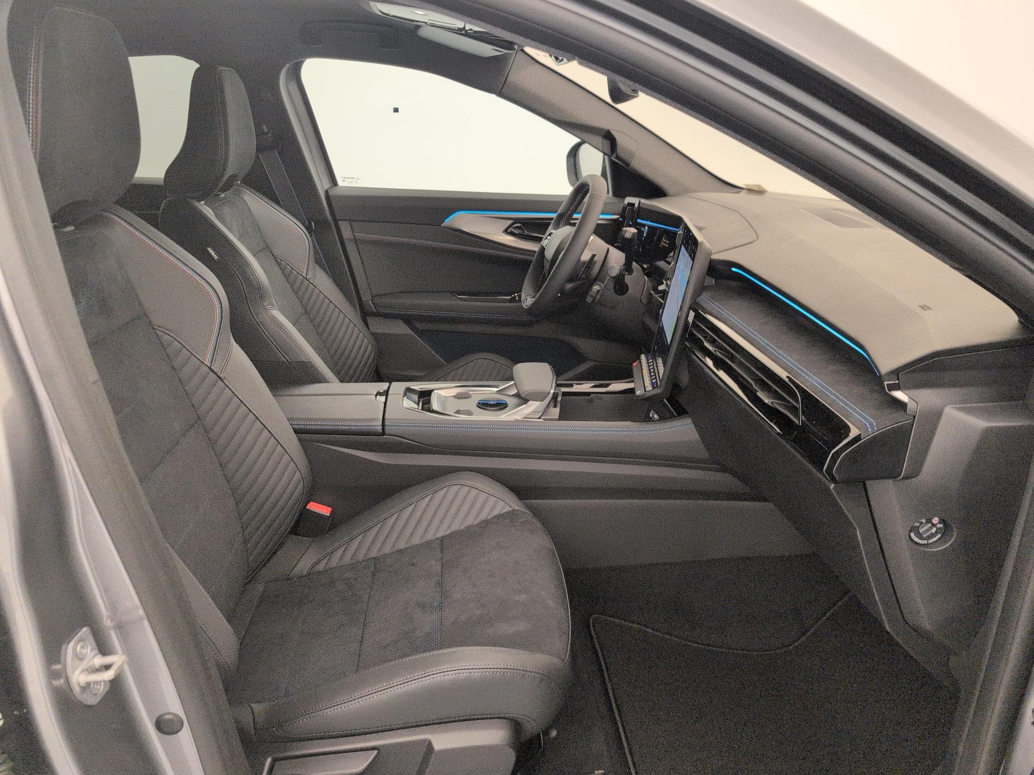 Renault Rafale E-Tech full hybrid 200ch esprit Alpine (2026) - Foto 9