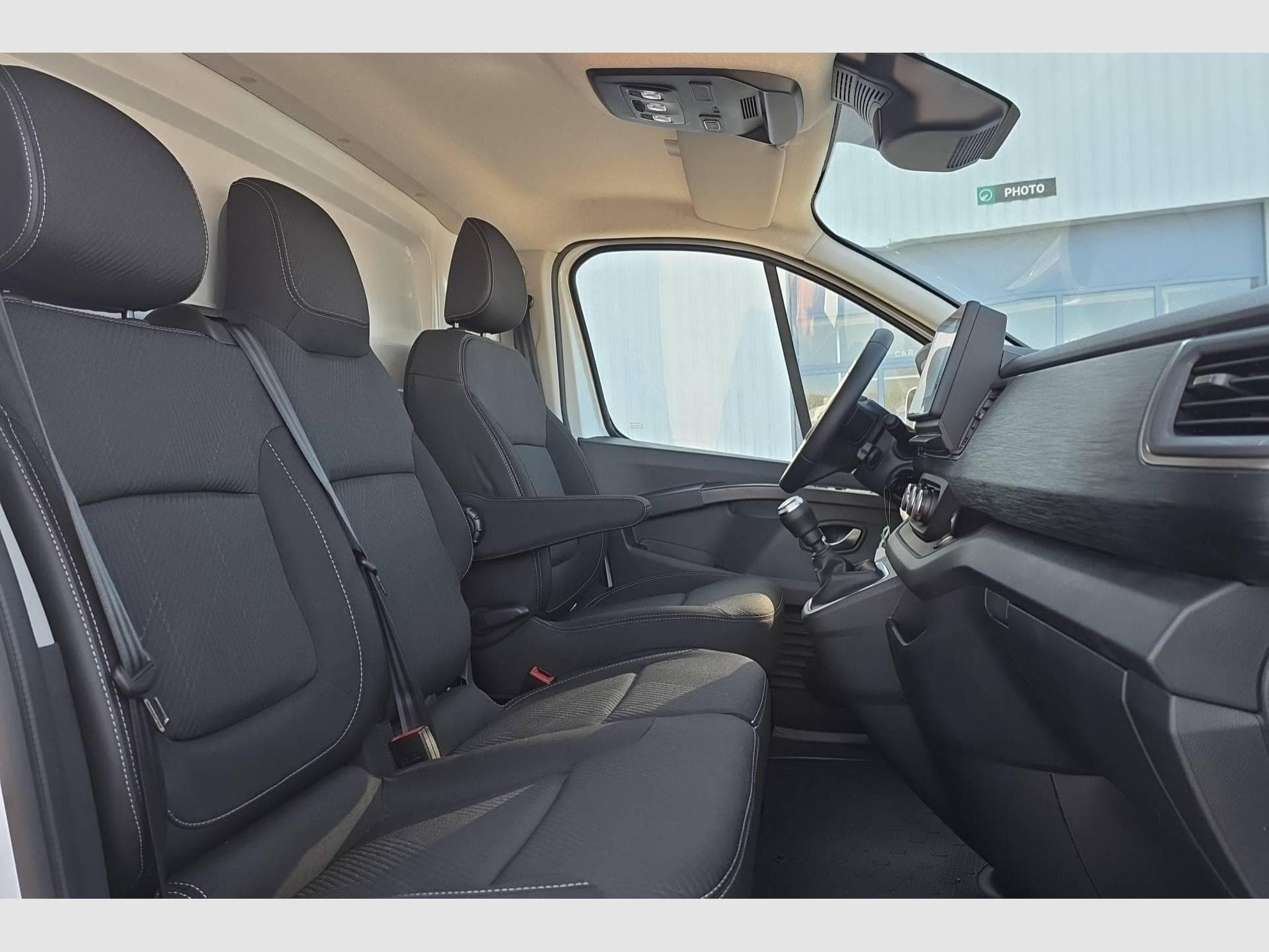 Nissan PRIMASTAR FOURGON L2H1 3T1 2.0 DCI 150 S/S BVM N-CONNECTA (2025) - Photo 9