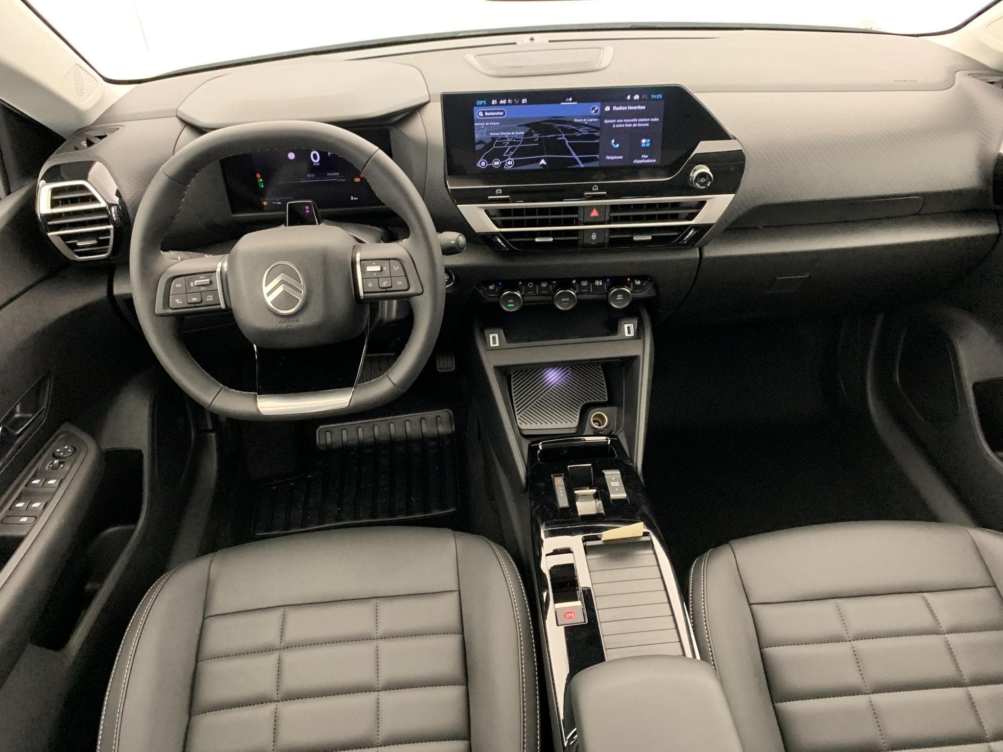 CitroëN C4 Hybride 145 ch e-DCS6 Max (2026) - Photo 14