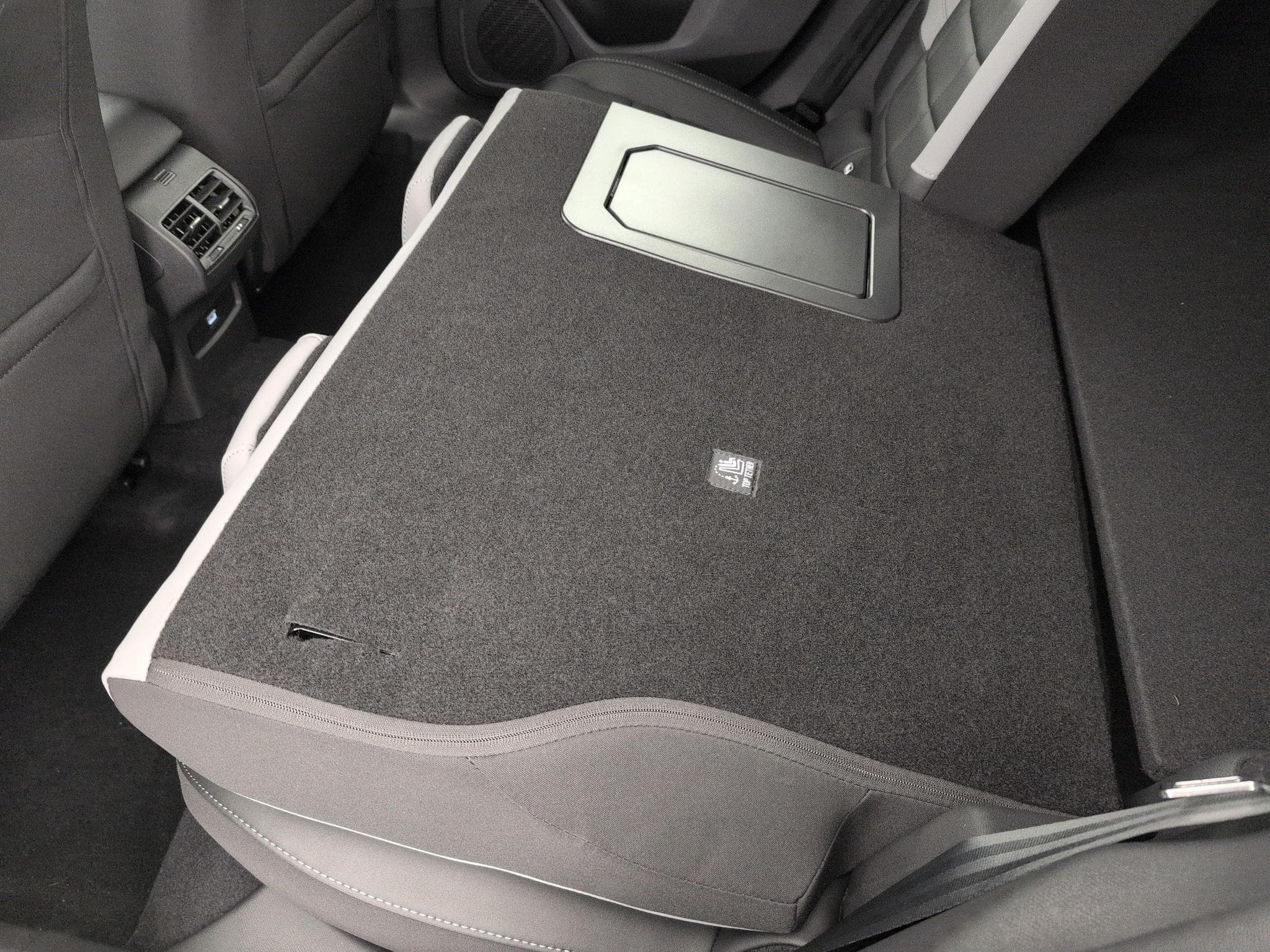 CitroëN C4 Hybride 145 ch e-DCS6 Max (2026) - Photo 12
