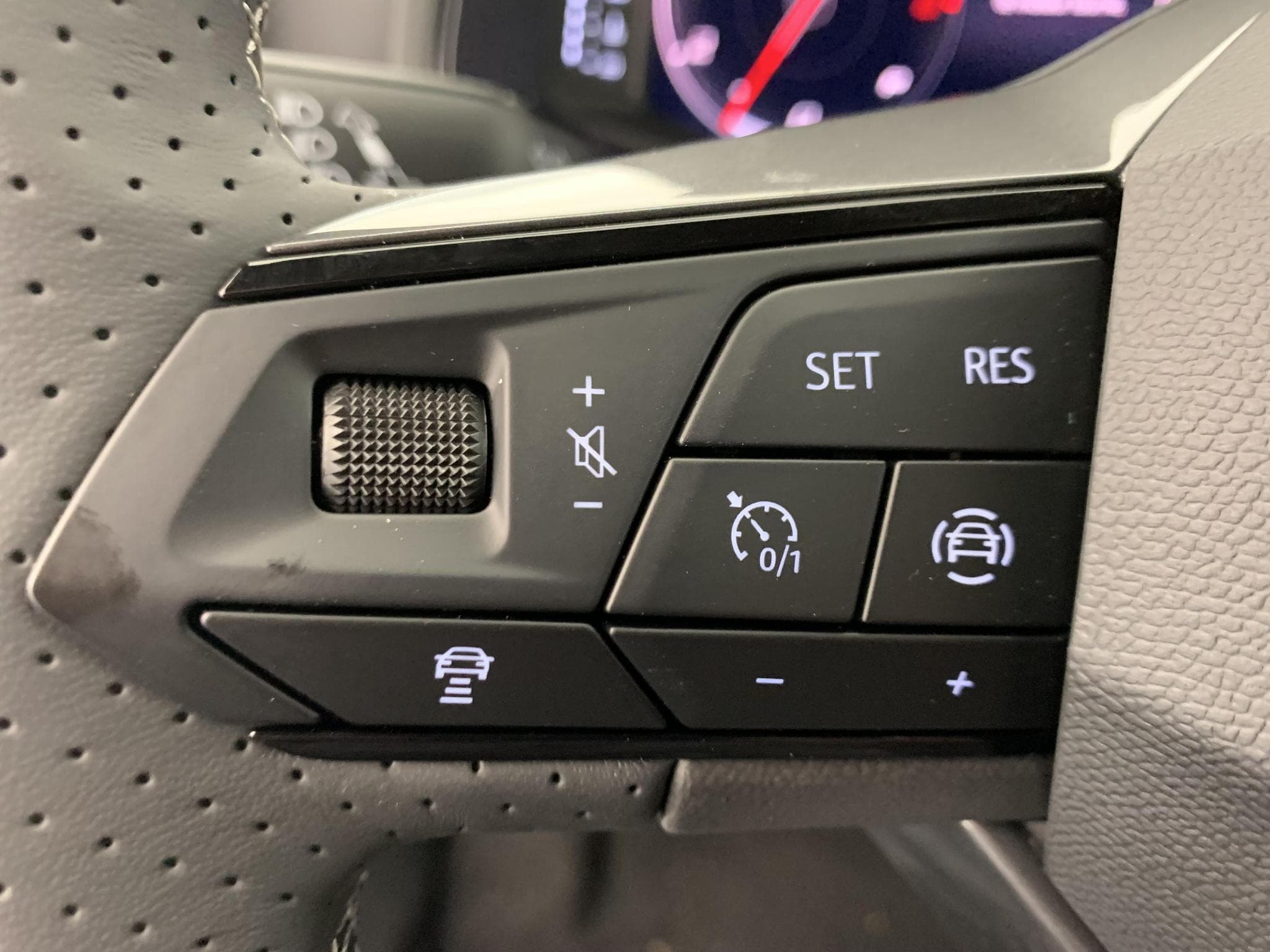 Seat Arona 1.0 TSI 115 ch Start/Stop DSG7 Copa (2026) - Foto 18