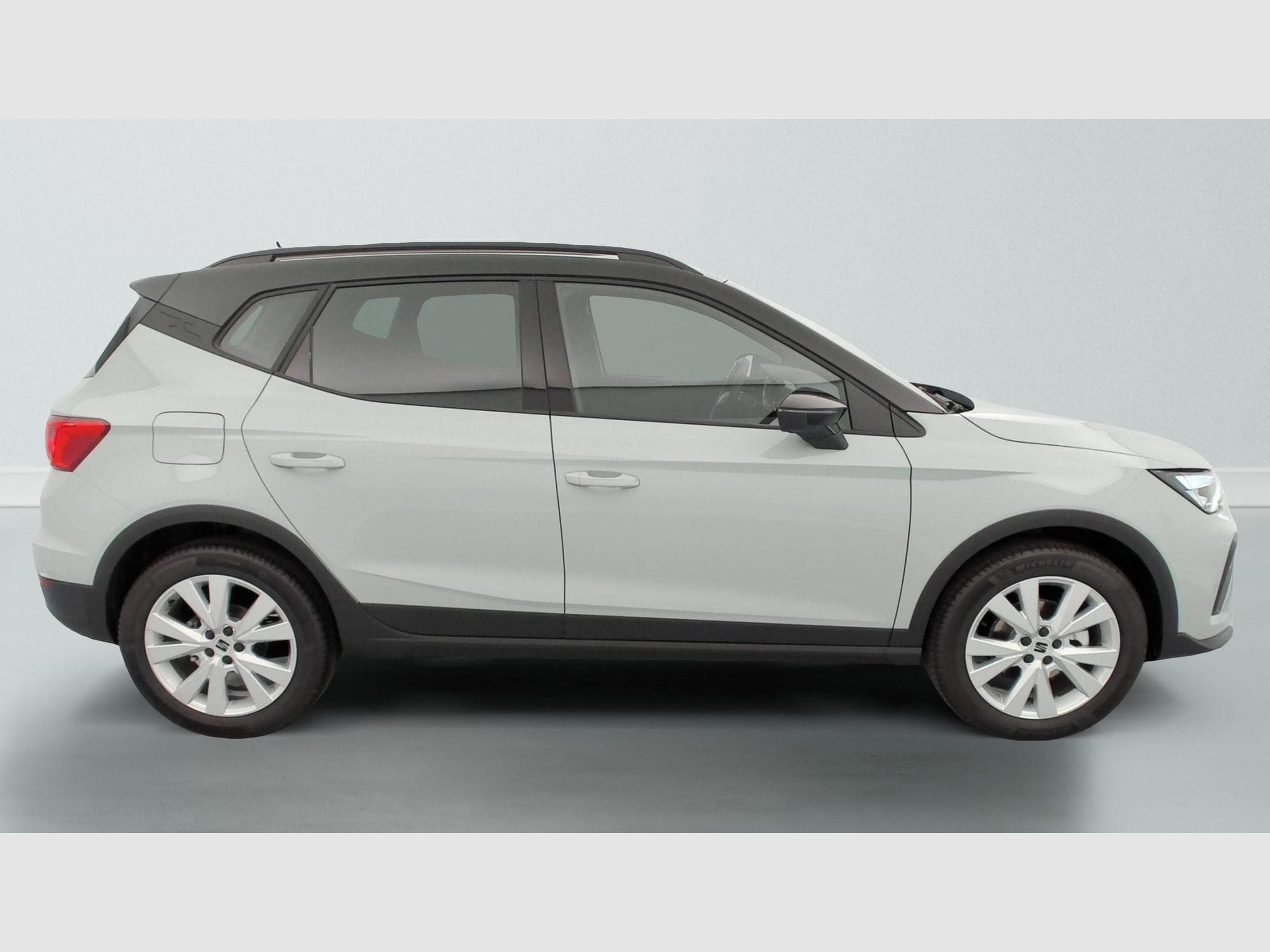 Seat Arona 1.0 TSI 115 ch Start/Stop DSG7 Copa (2026) - Foto 8