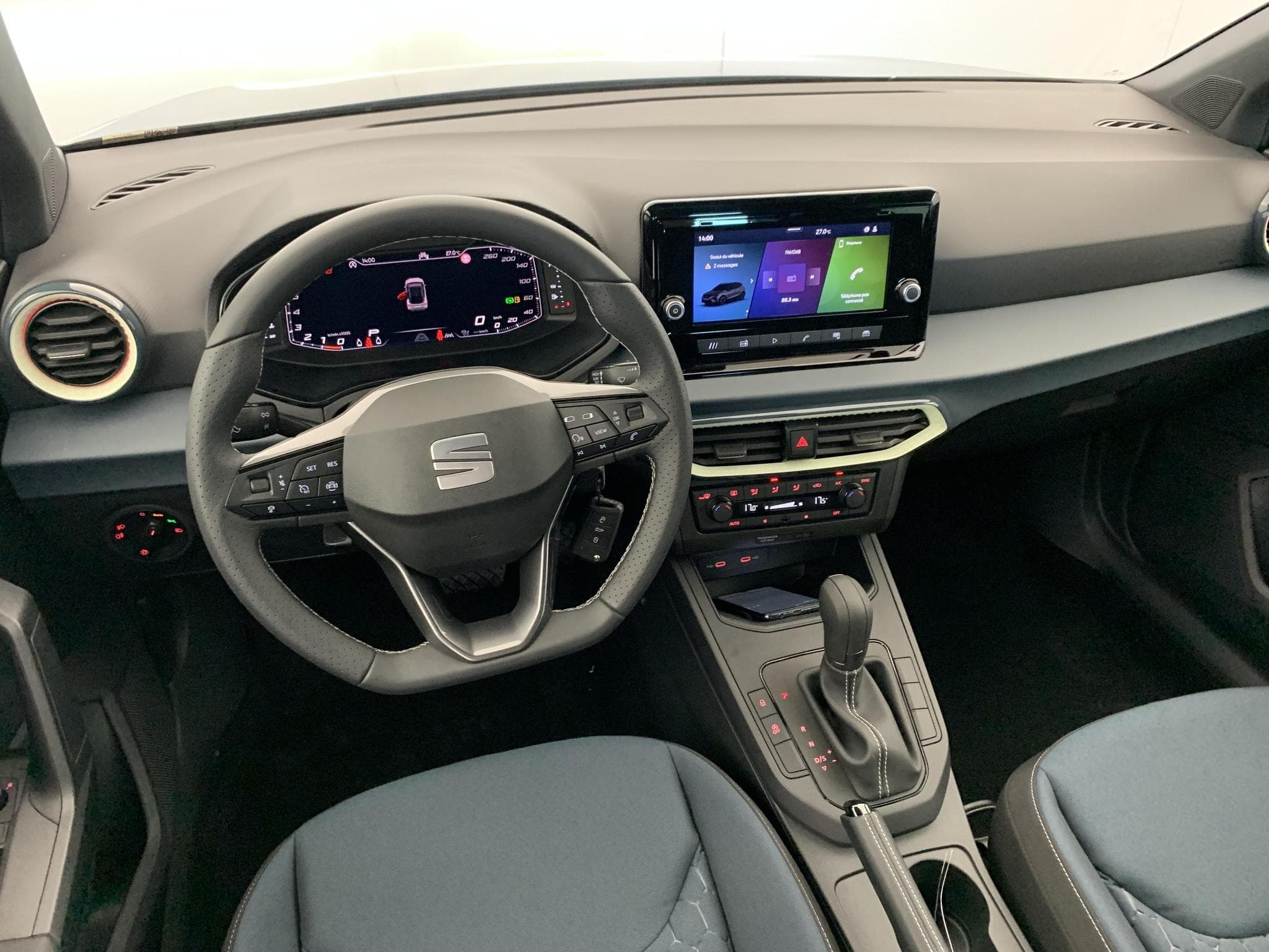 Seat Arona 1.0 TSI 115 ch Start/Stop DSG7 Copa (2026) - Foto 13