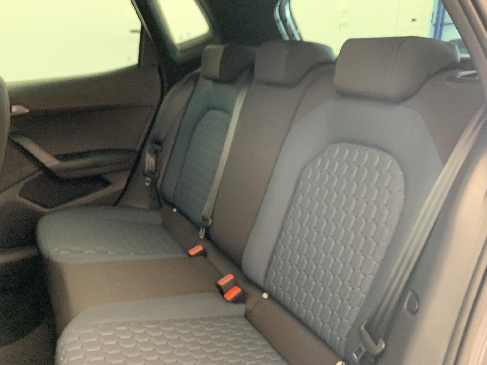 Seat Arona 1.0 TSI 115 ch Start/Stop DSG7 Copa (2026) - Foto 20
