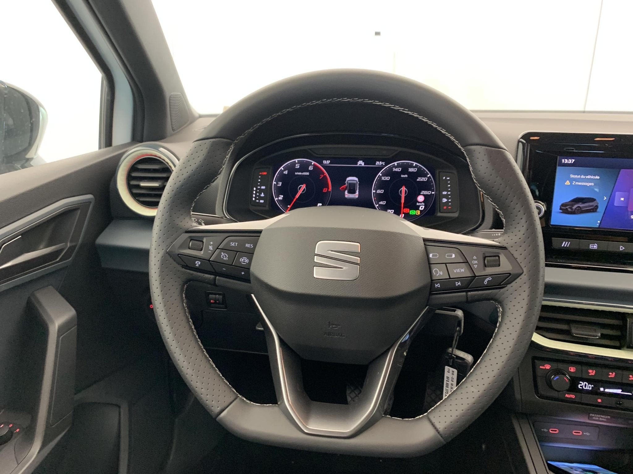 Seat Arona 1.0 TSI 115 ch Start/Stop DSG7 Copa (2026) - Foto 15