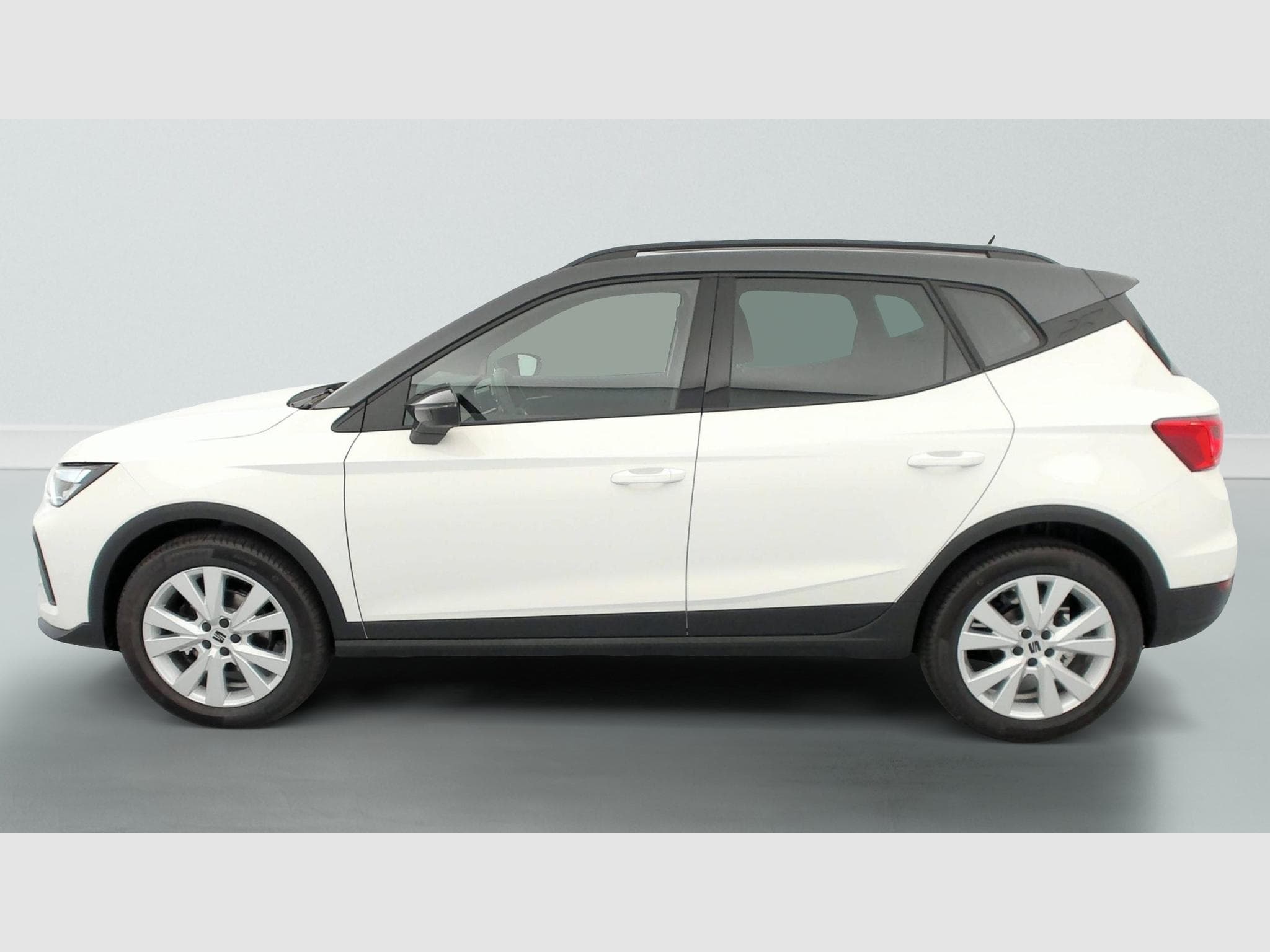 Seat Arona 1.0 TSI 115 ch Start/Stop DSG7 Copa (2026) - Foto 4