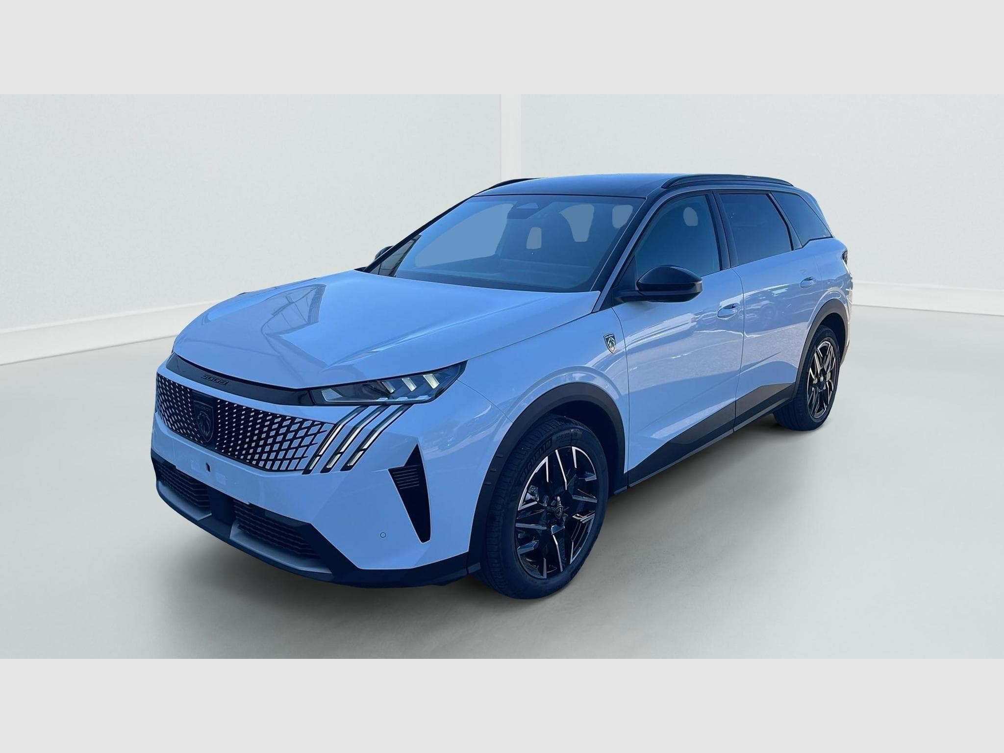 Peugeot 5008 Hybrid 145 e-DCS6 GT (2026) - Foto 3