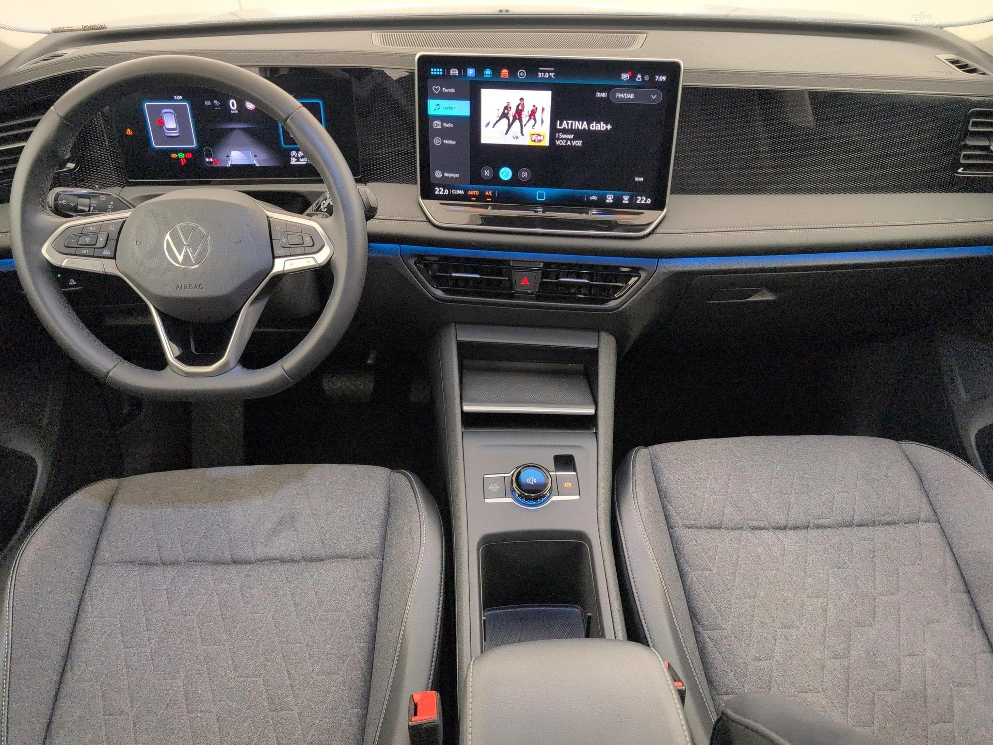 VW Tiguan 2.0 TDI 150ch DSG7 Life (2025) - Photo 13