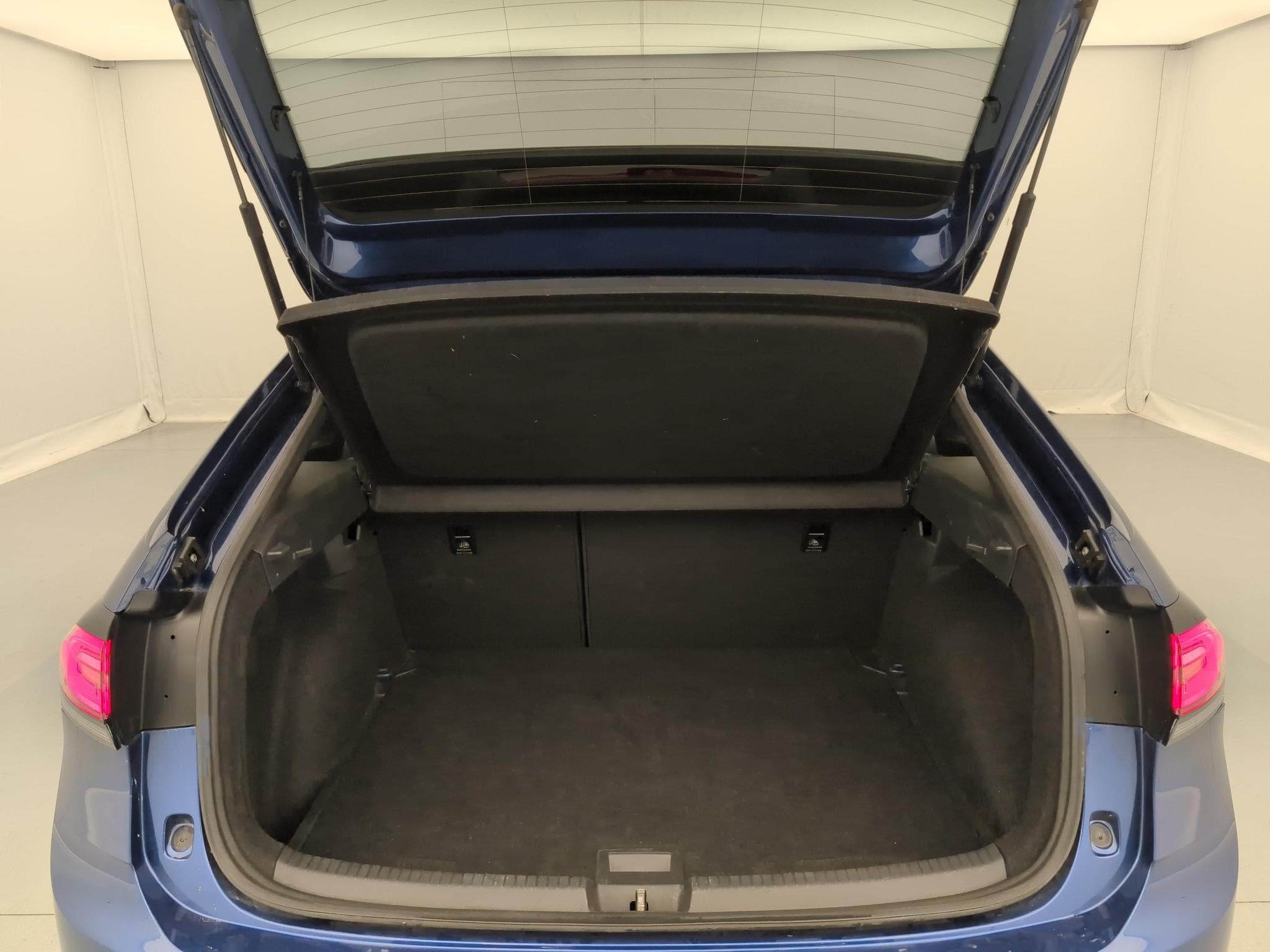 VW Taigo 1.0 TSI 116 BVM6 R-LINE (2025) - Photo 11